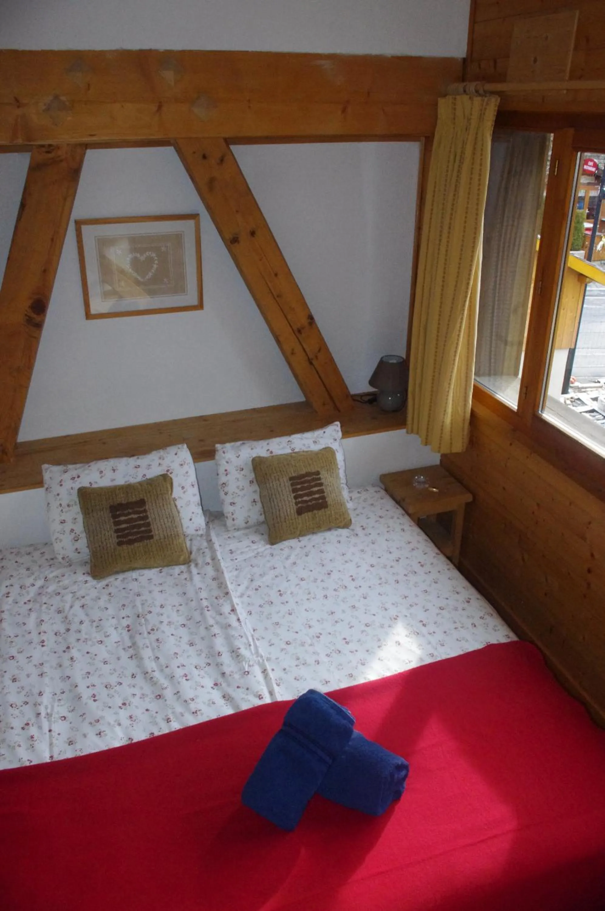 Bedroom, Bed in Central Hostel Chatel