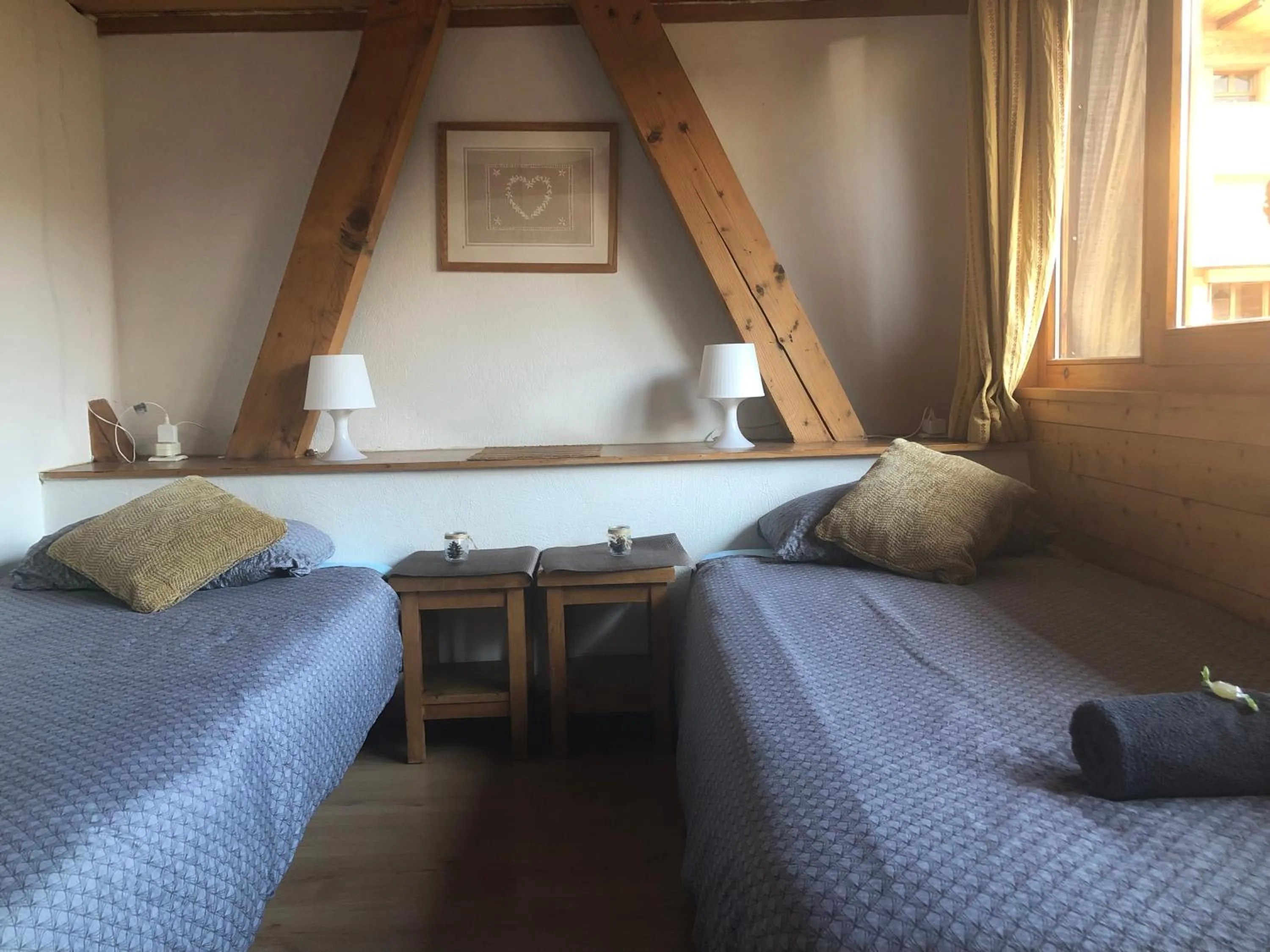 Bedroom, Bed in Central Hostel Chatel