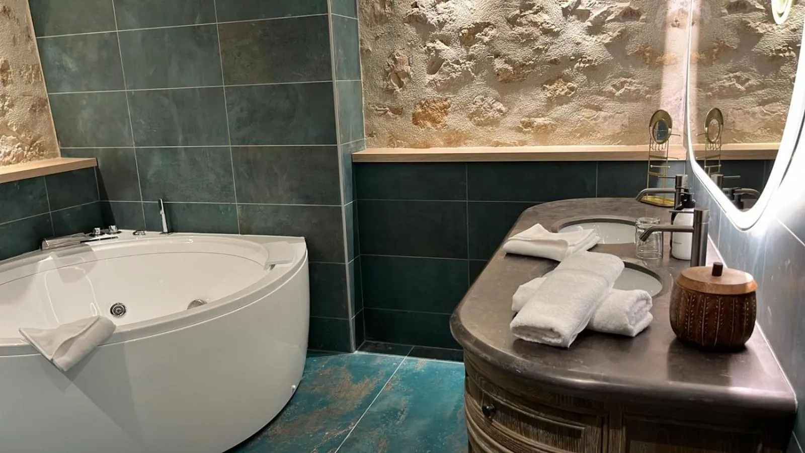 Le Belvédère Hotel et Bien être