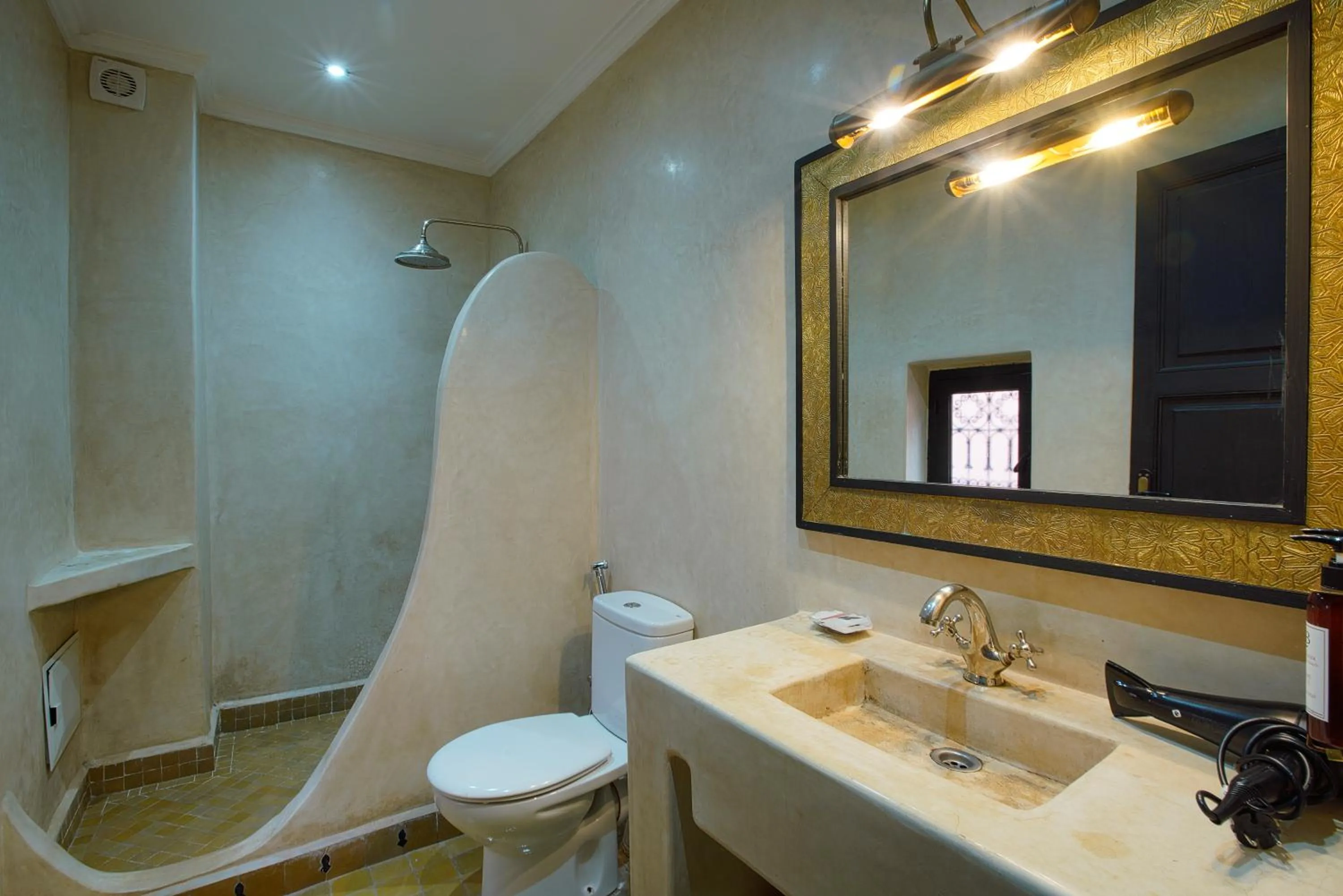 Bathroom in Riad Bijoux Marrakech