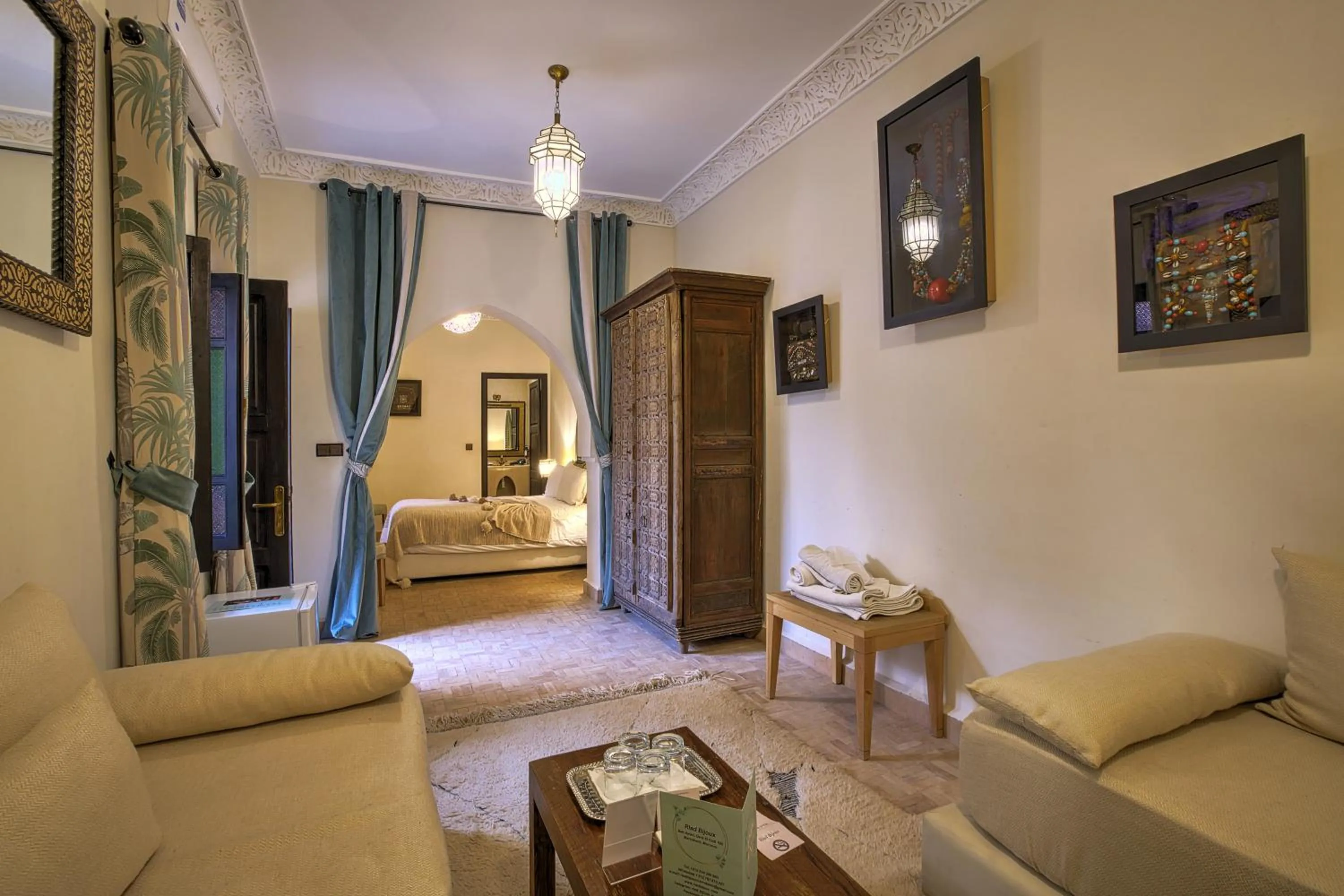 Photo of the whole room, Bed in Riad Bijoux Marrakech