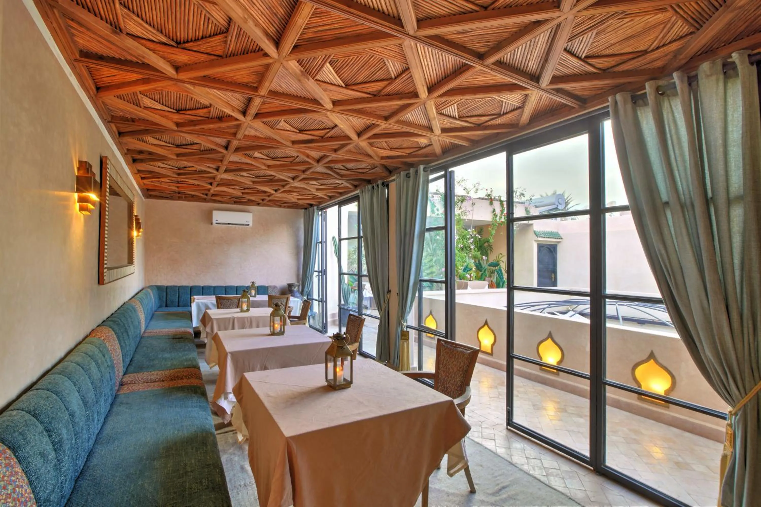 Restaurant/places to eat in Riad Bijoux Marrakech