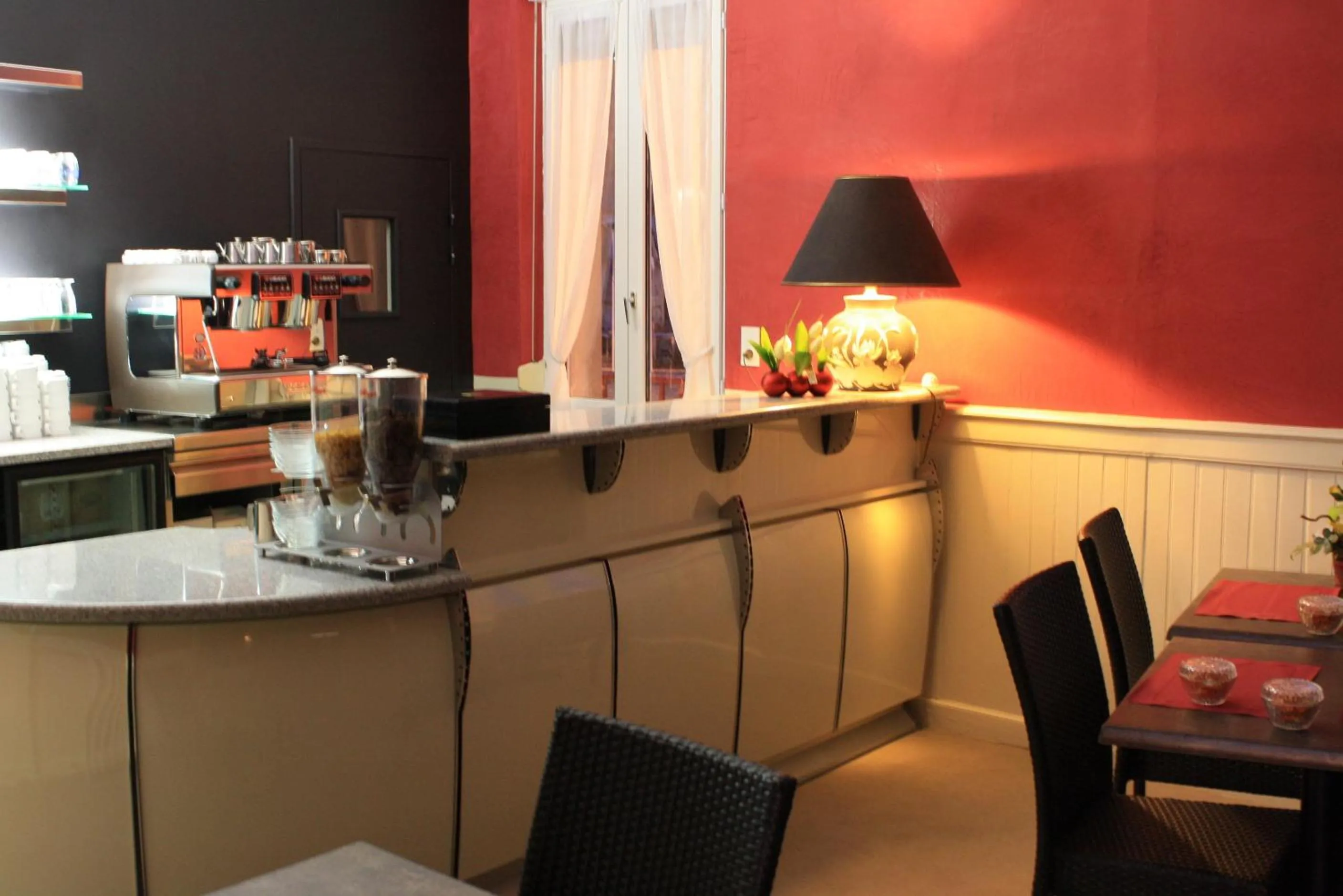 Restaurant/places to eat in Hotel du Touring