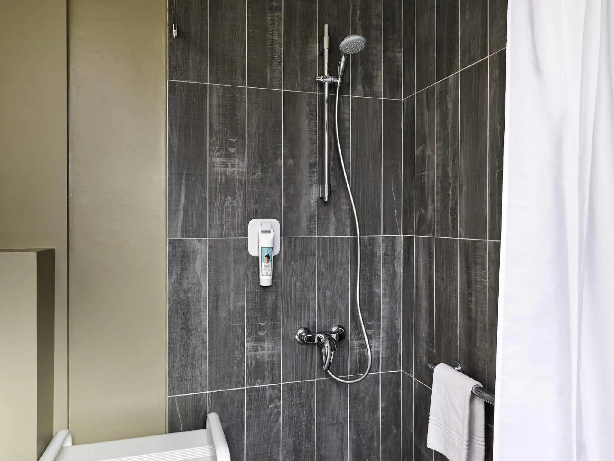 Bedroom in ibis Marne La Vallee Champs-sur-Marne