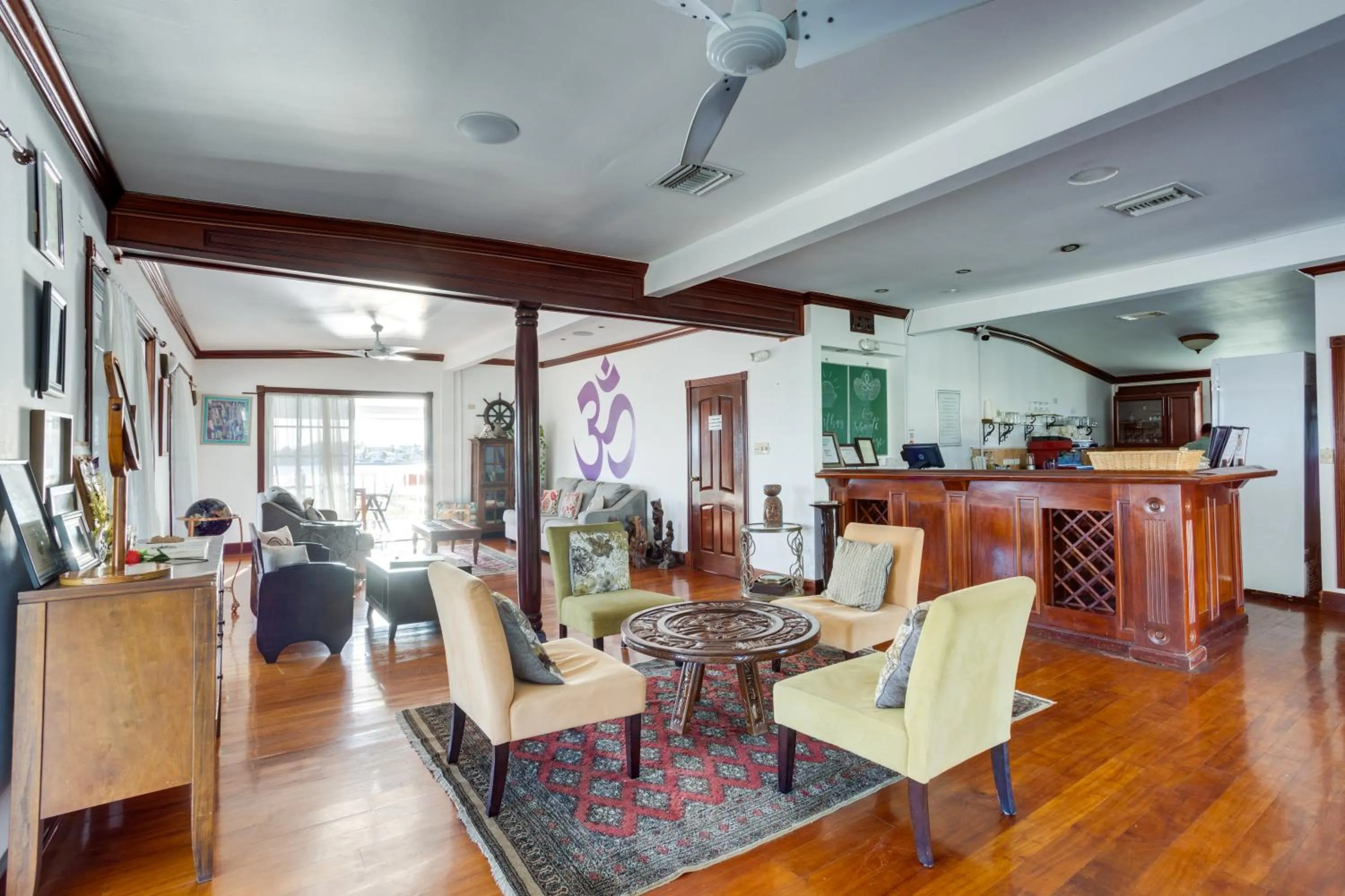 Restaurant/places to eat in Harbour View Boutique Hotel & Wellness Retreat