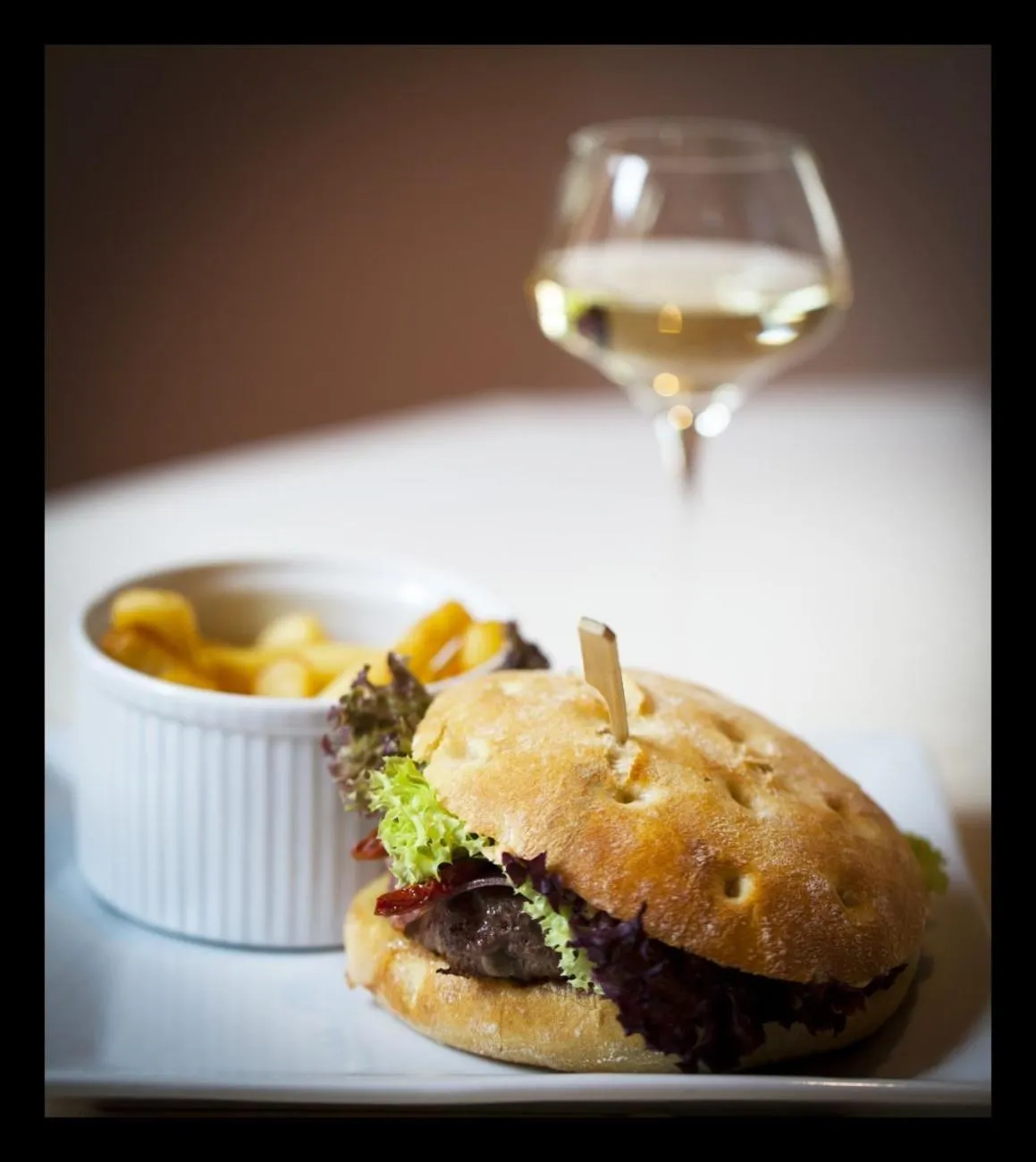 Food and drinks in The Originals Boutique, Hôtel La Ferme du Pape, Eguisheim