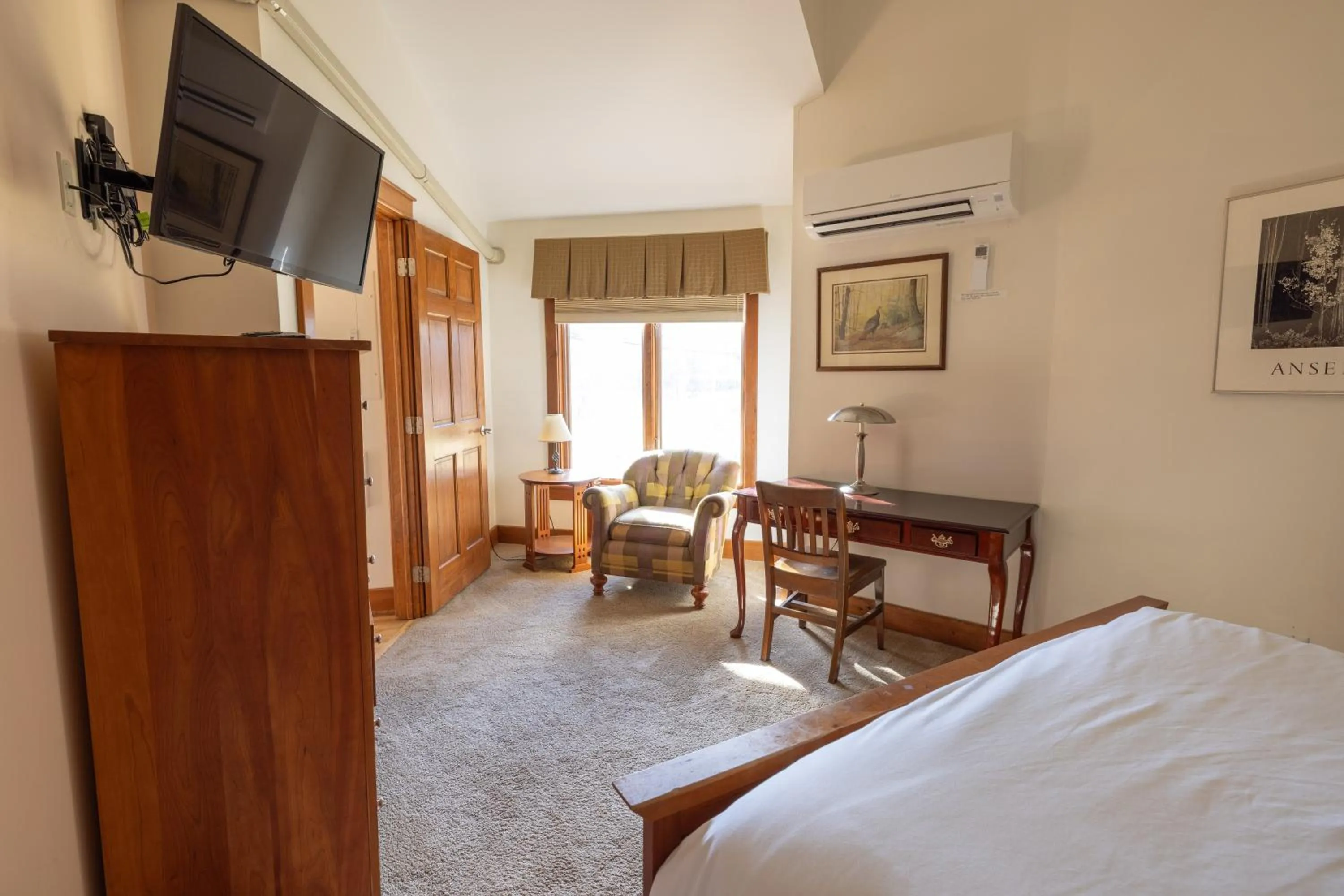 Bedroom, Bed in Winwood Condominiums by Windham Mountain Club