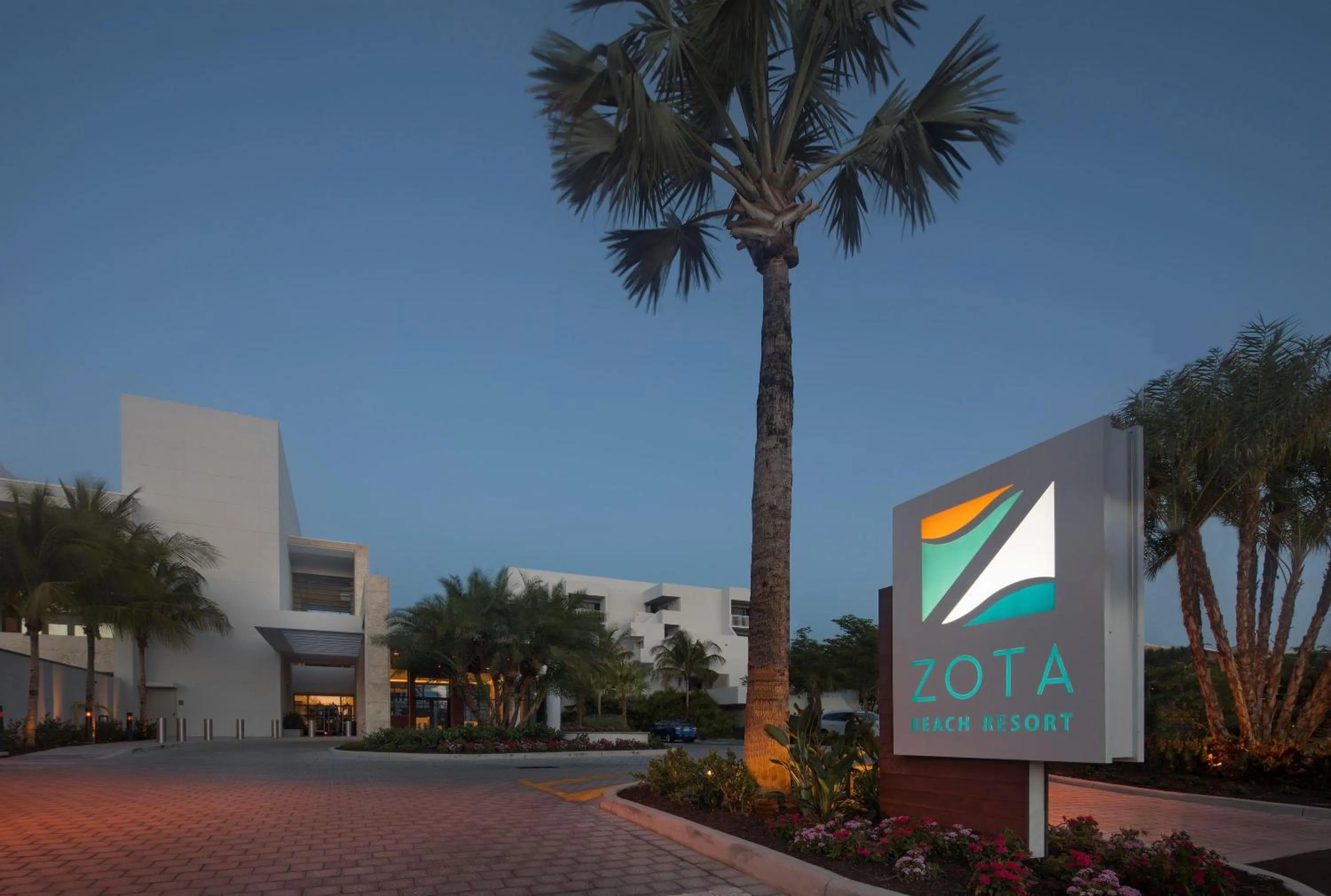 Facade/entrance in Zota Beach Resort