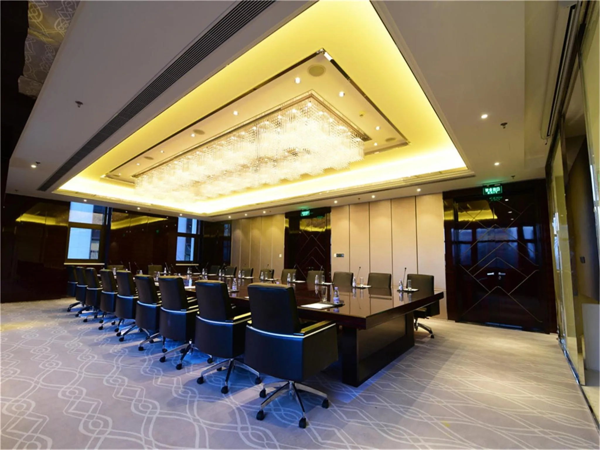 Meeting/conference room in Tylfull Hotel