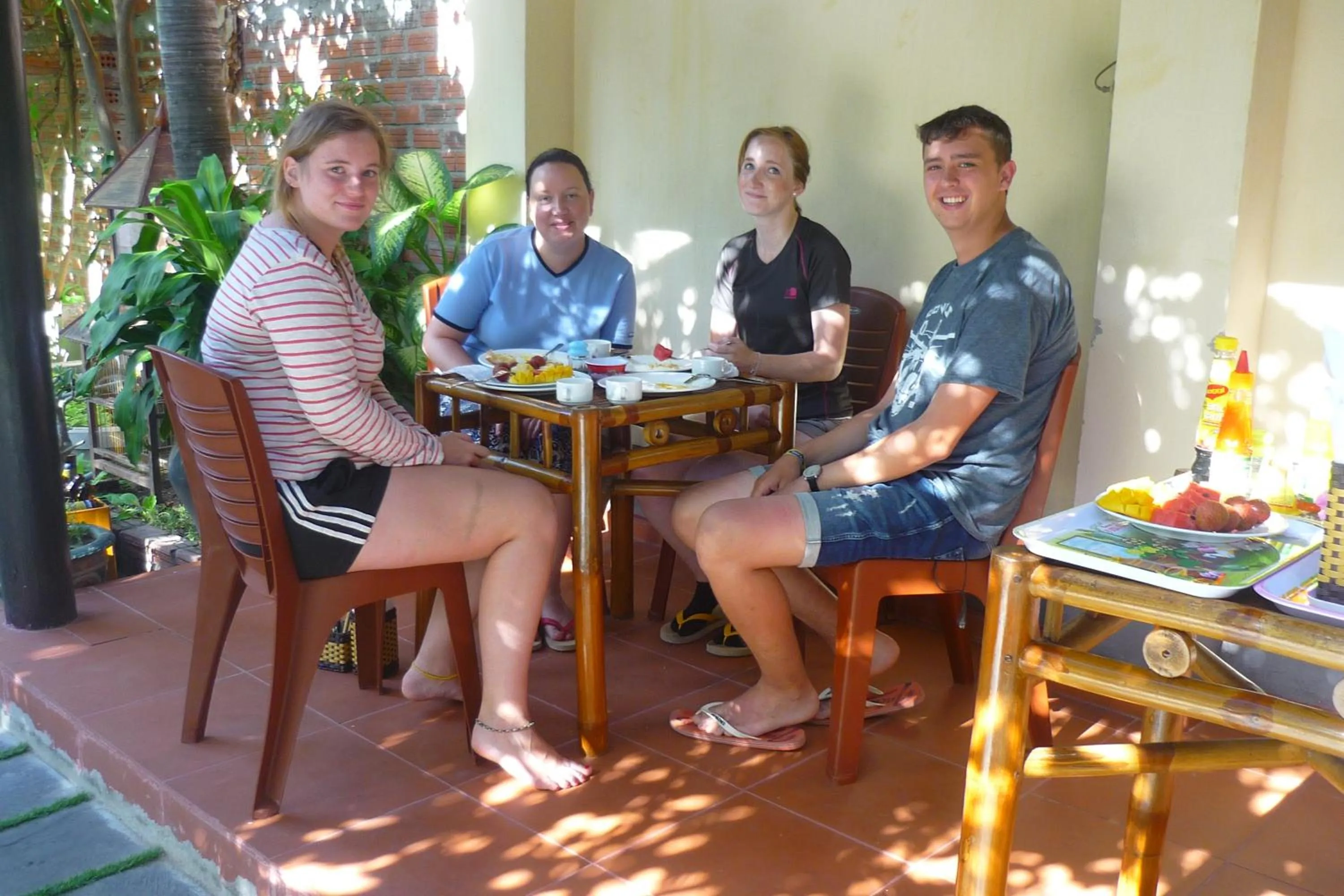 Restaurant/places to eat in Thinh Phuc Homestay