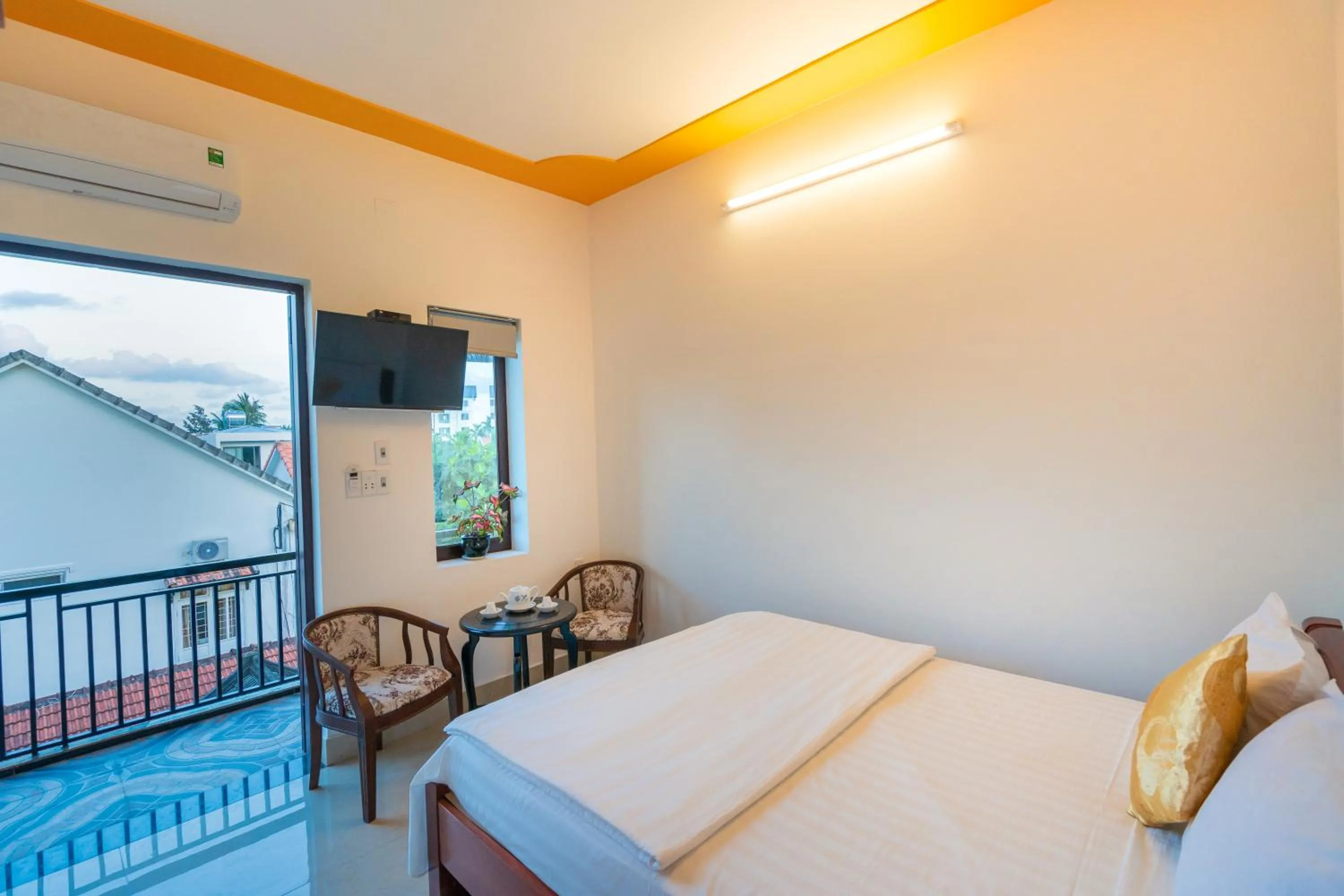 Bedroom, Bed in Thinh Phuc Homestay