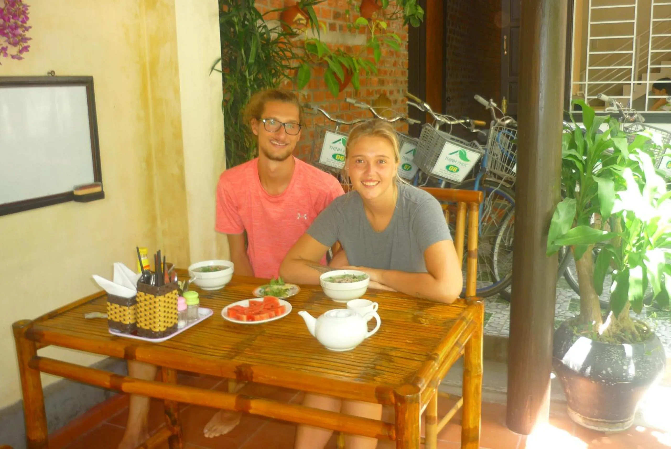 Restaurant/places to eat in Thinh Phuc Homestay
