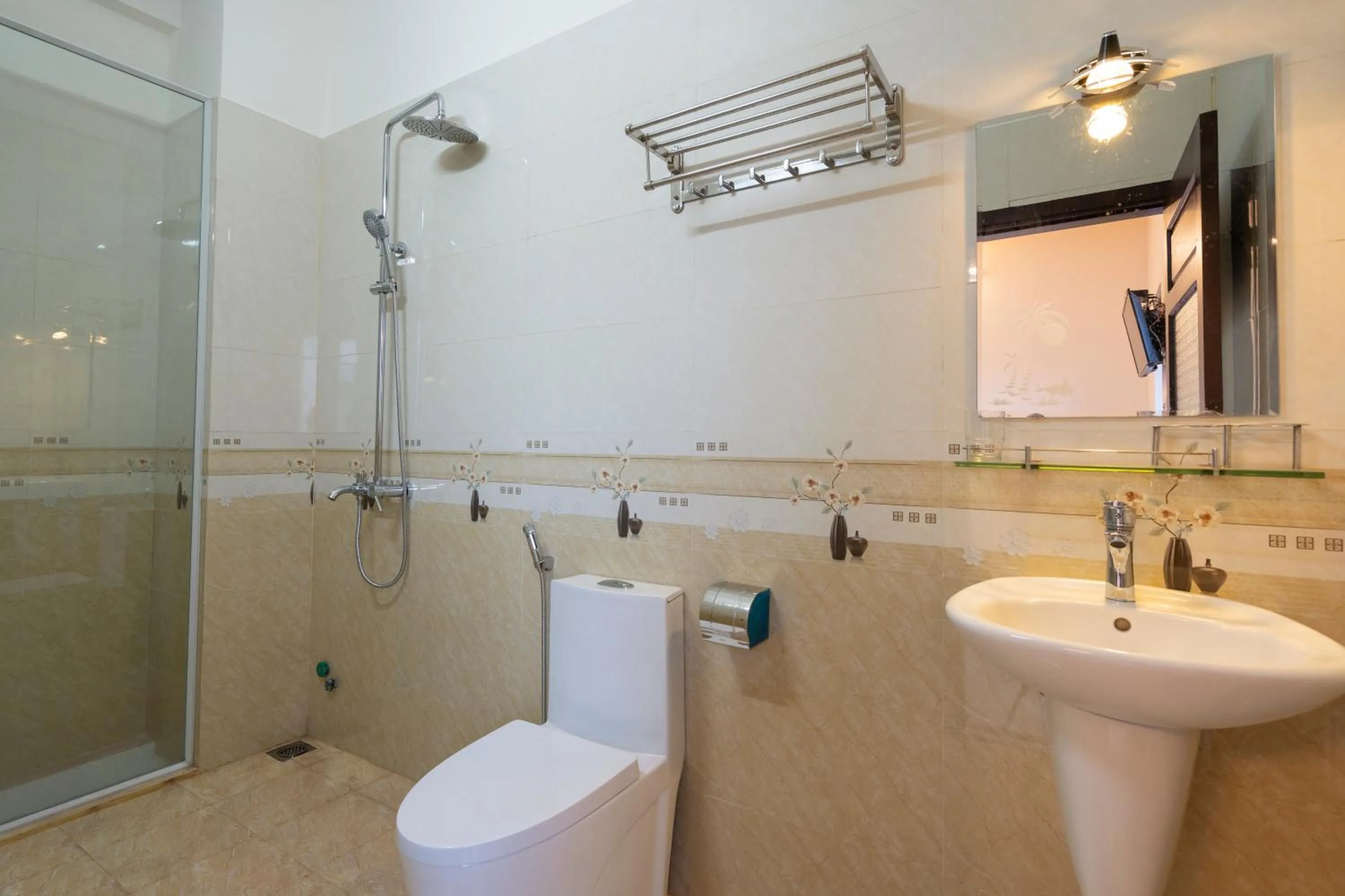 Toilet in Thinh Phuc Homestay