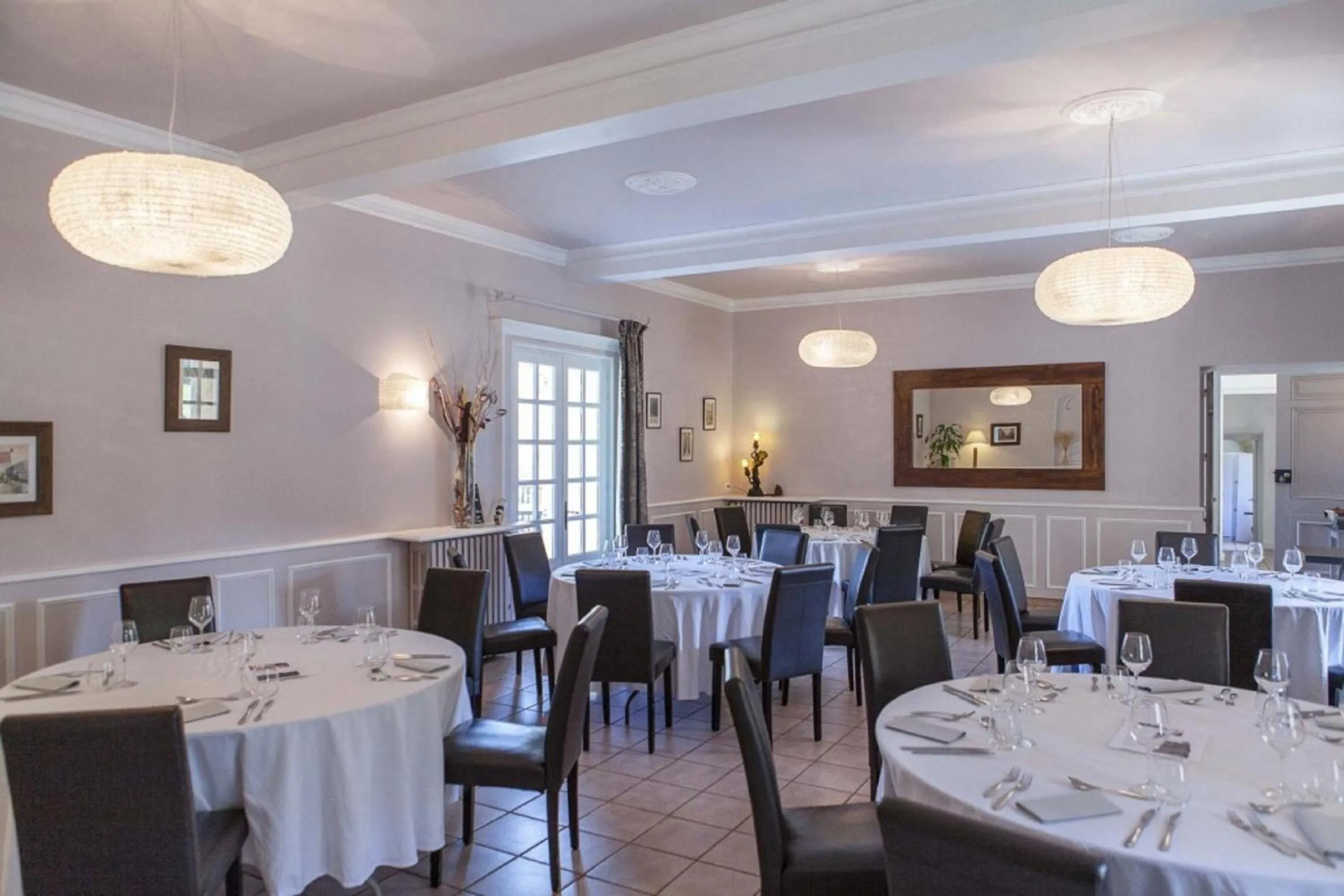 Restaurant/places to eat in Domaine Du Val De Cèze