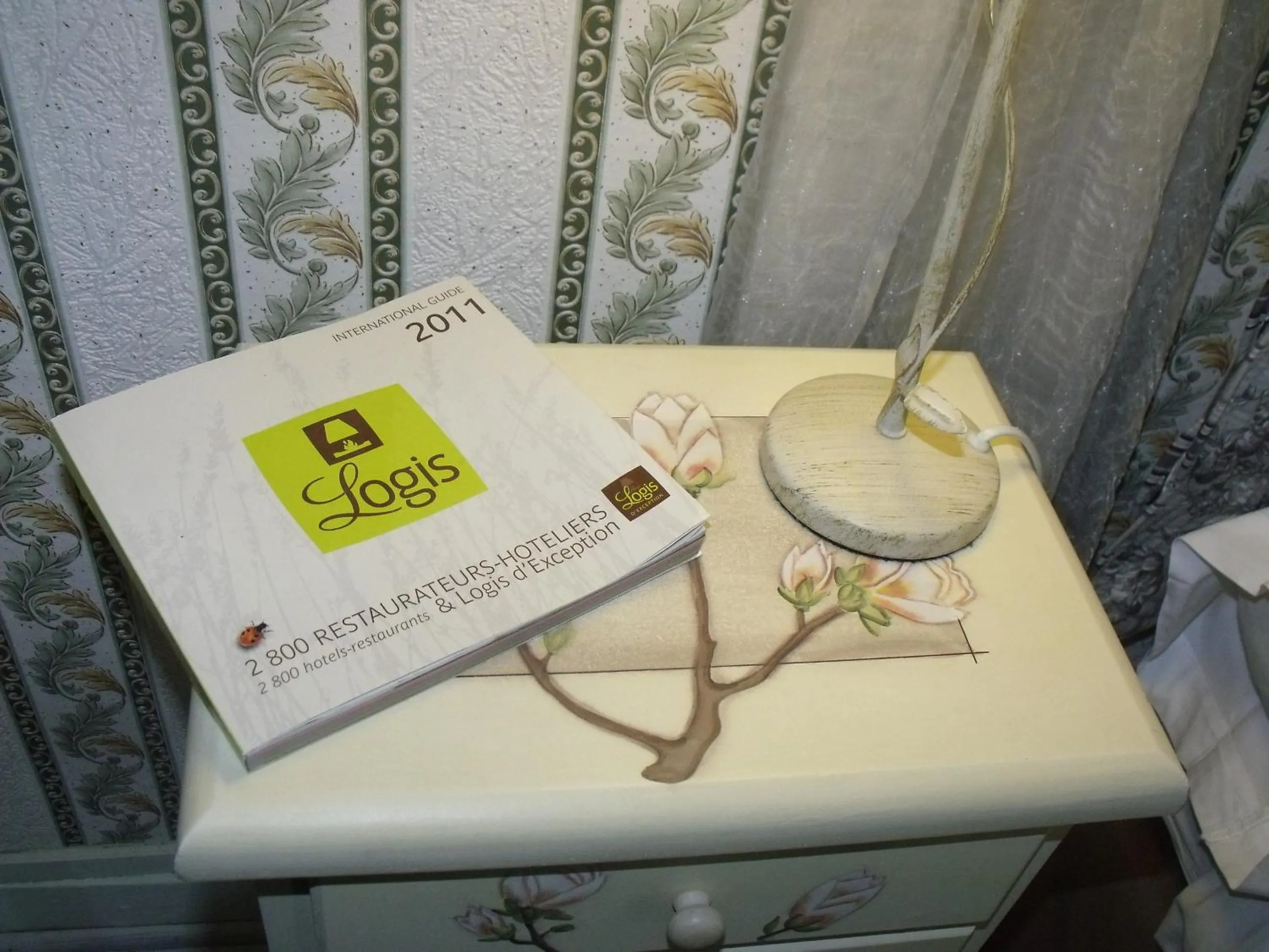 Relais Saint Louis, Logis