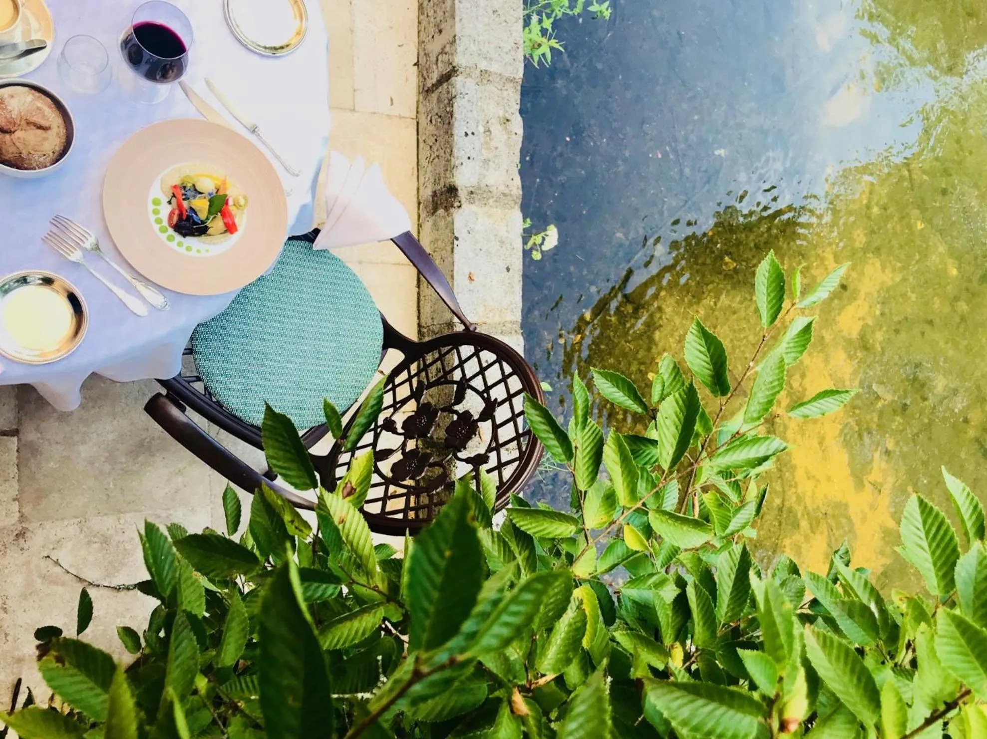 Restaurant/places to eat in Le Moulin du Roc