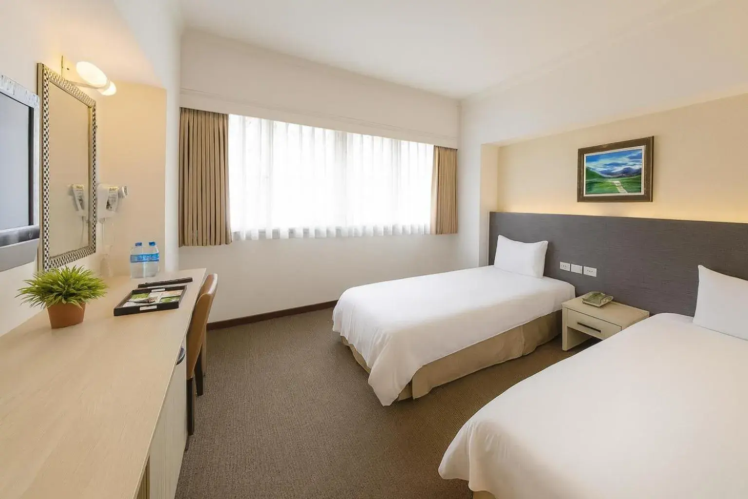 Twin Room in Ful Won Hotel Twin Room in Ful Won Hotel