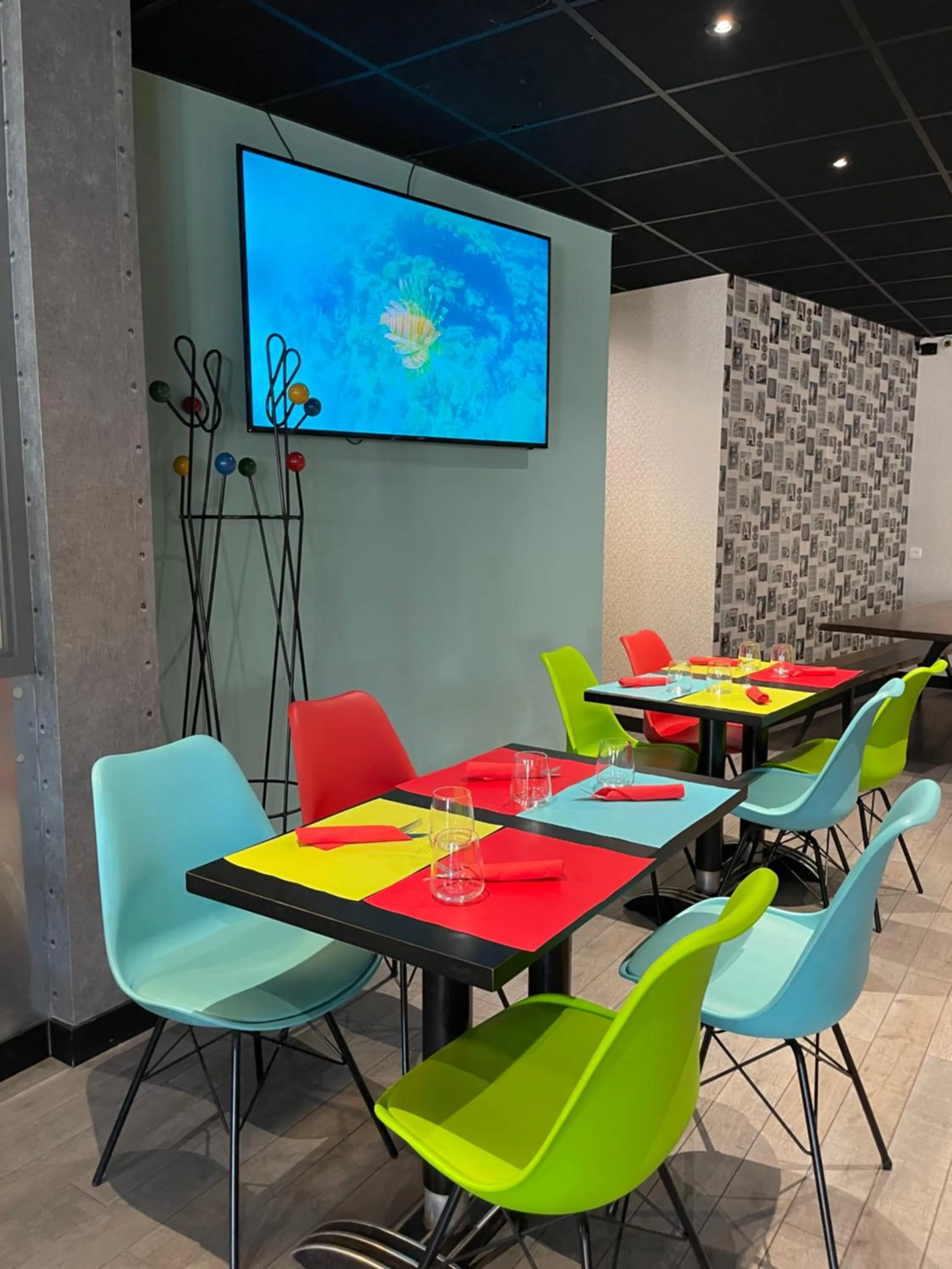 Property building in Le Relais De La Place