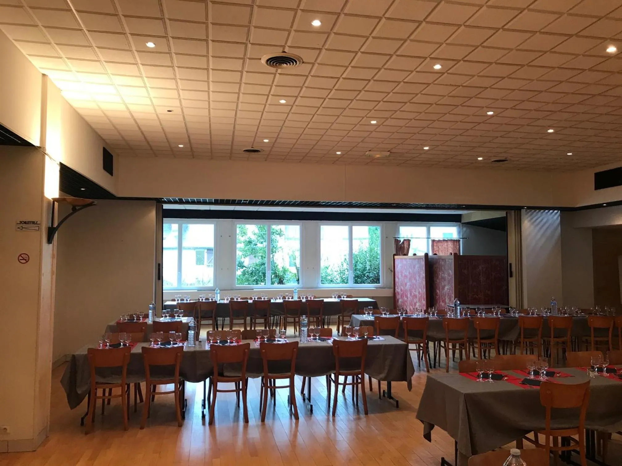 Banquet/Function facilities in Le Relais De La Place