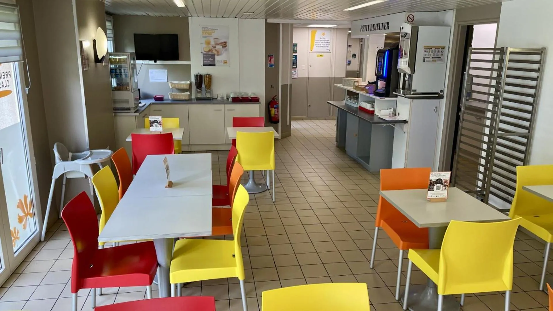 Breakfast in Premiere Classe Niort Est - Chauray