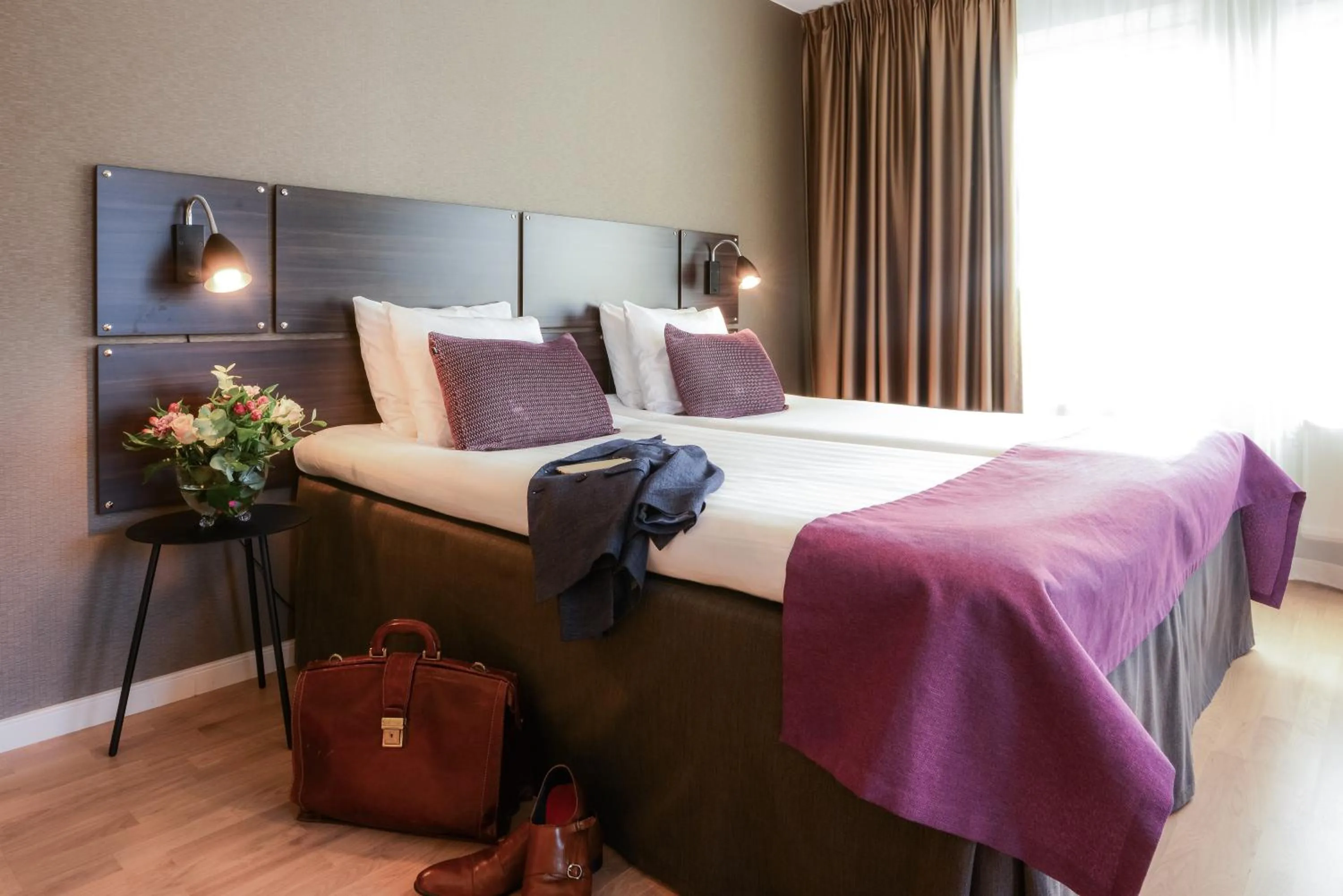 Photo of the whole room, Bed in Best Western Plus Park Airport Hotel