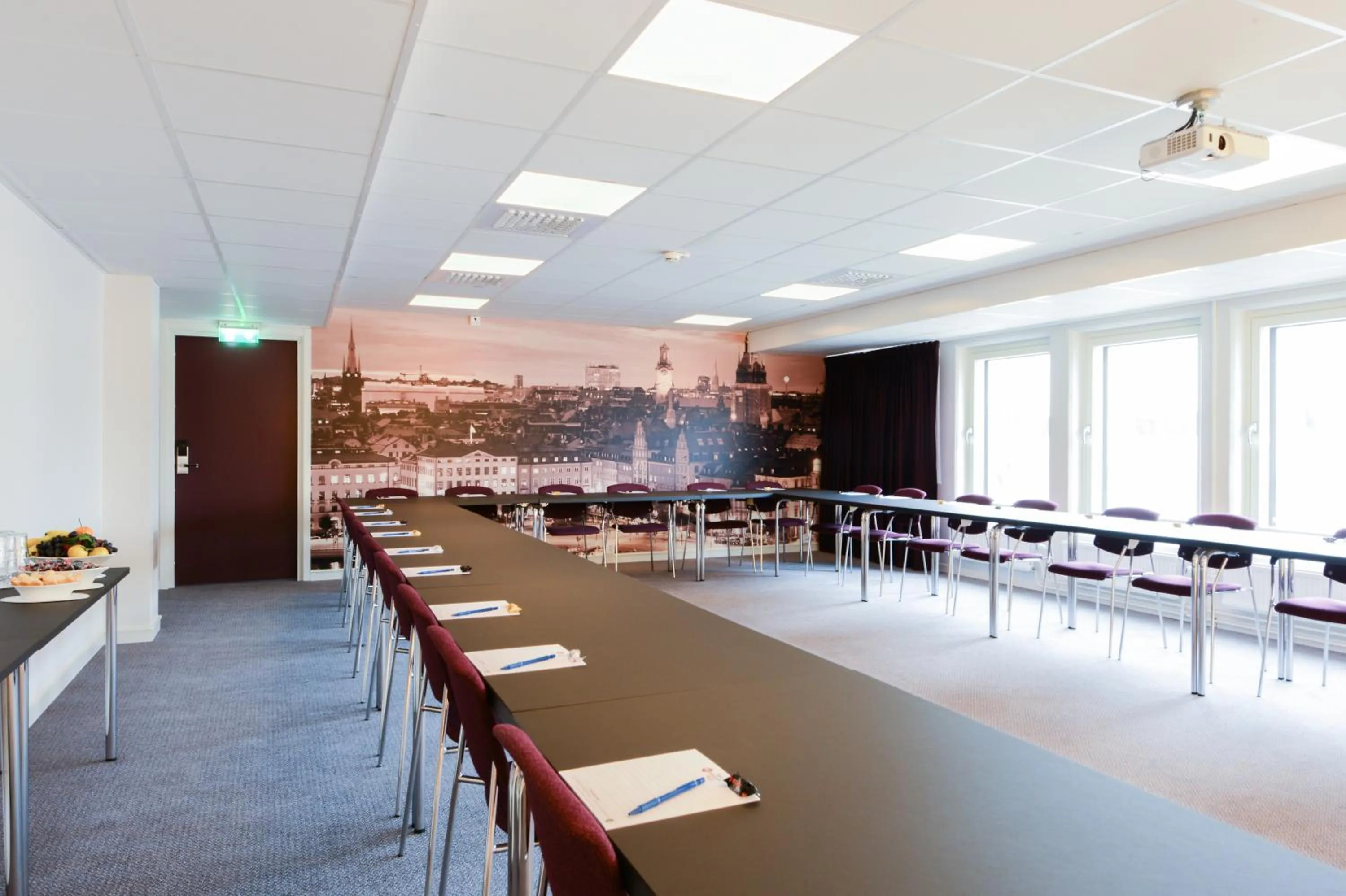 Meeting/conference room in Best Western Plus Park Airport Hotel