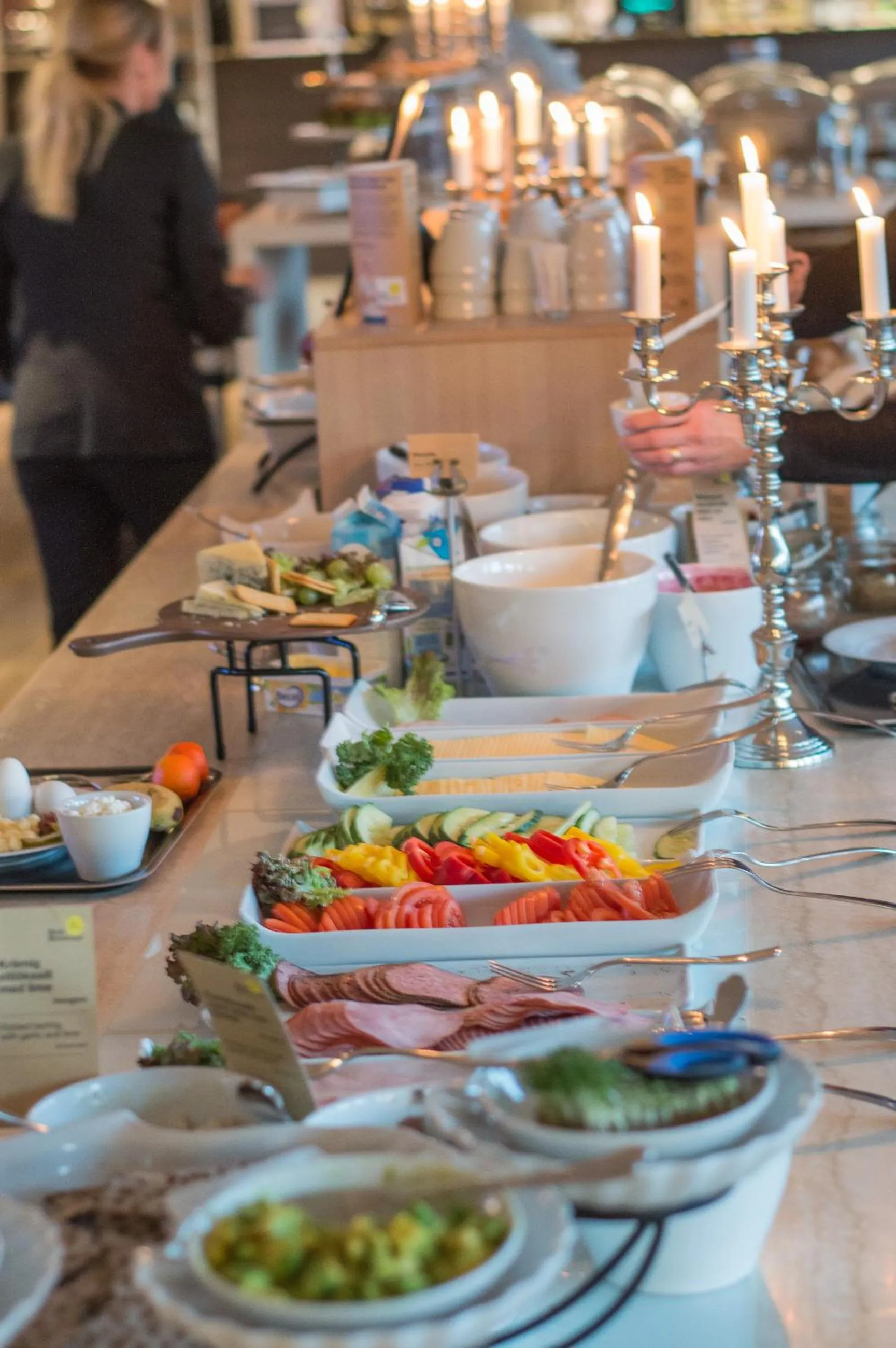 Buffet breakfast in Best Western Plus Park Airport Hotel