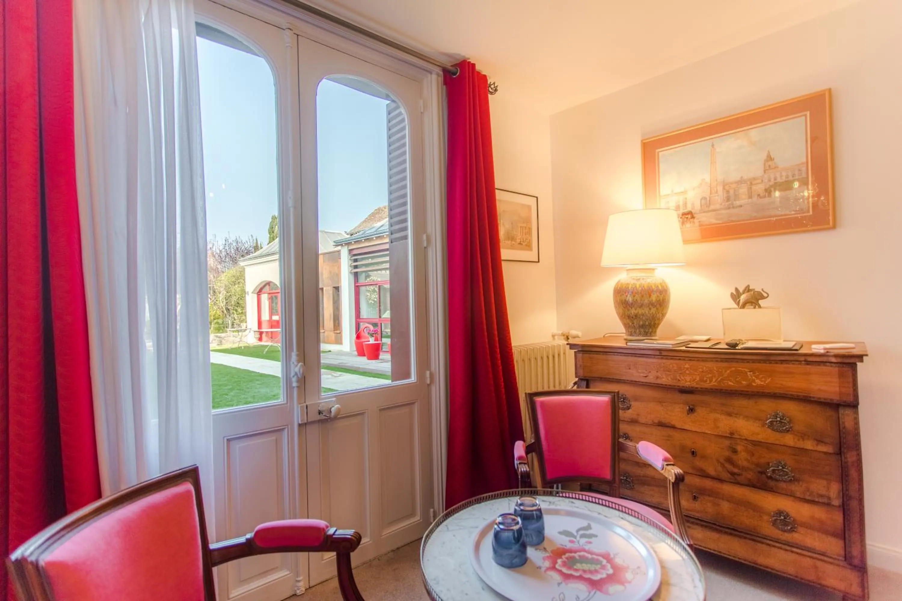 Garden view in Hôtel Spa - Au Charme Rabelaisien