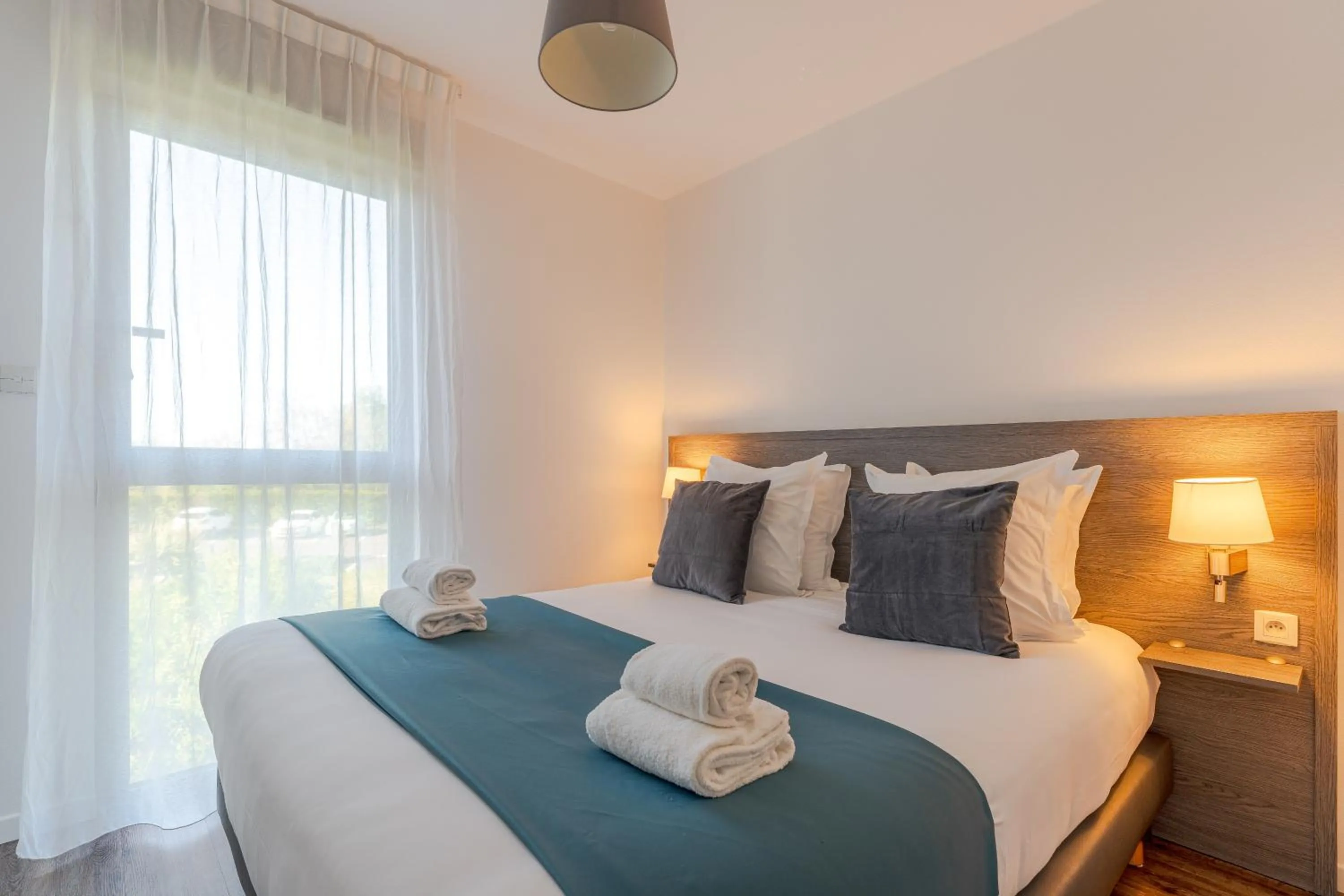 Bed in Zenitude Hôtel-Résidences Nantes Métropole