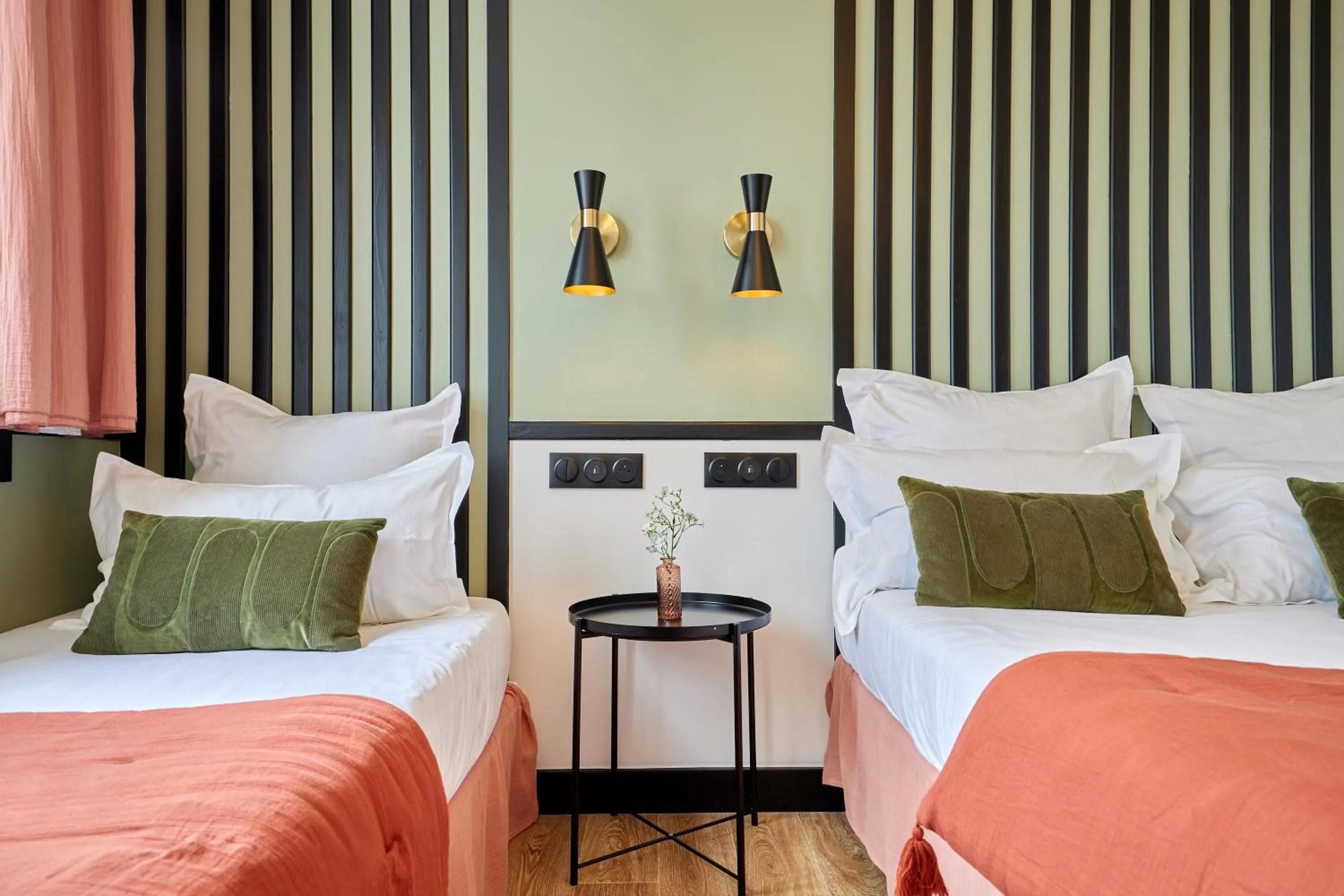 Decorative detail, Bed in Hôtel Richelieu, Le Havre Centre-Ville, Perret