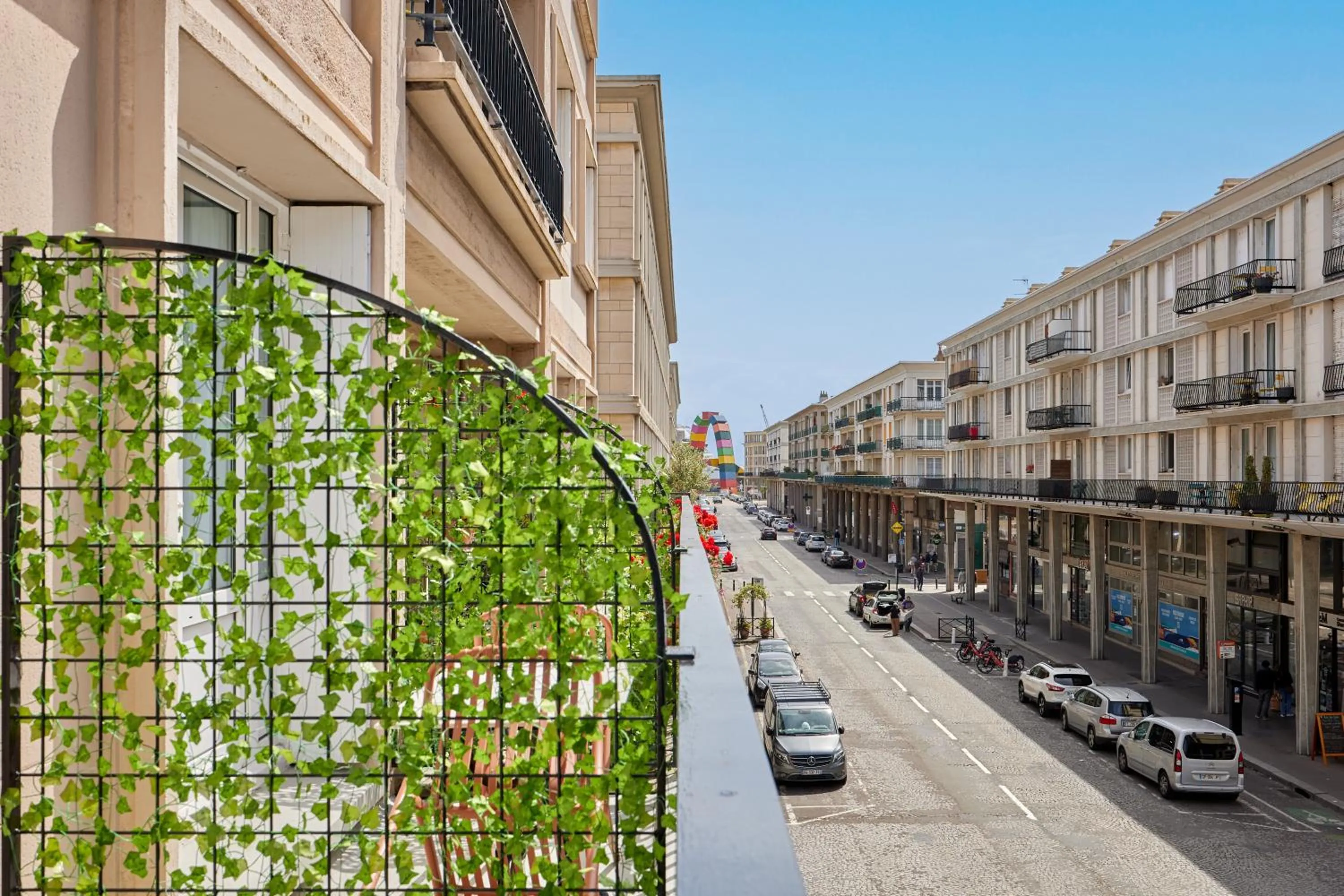 Property building in Hôtel Richelieu, Le Havre Centre-Ville, Perret