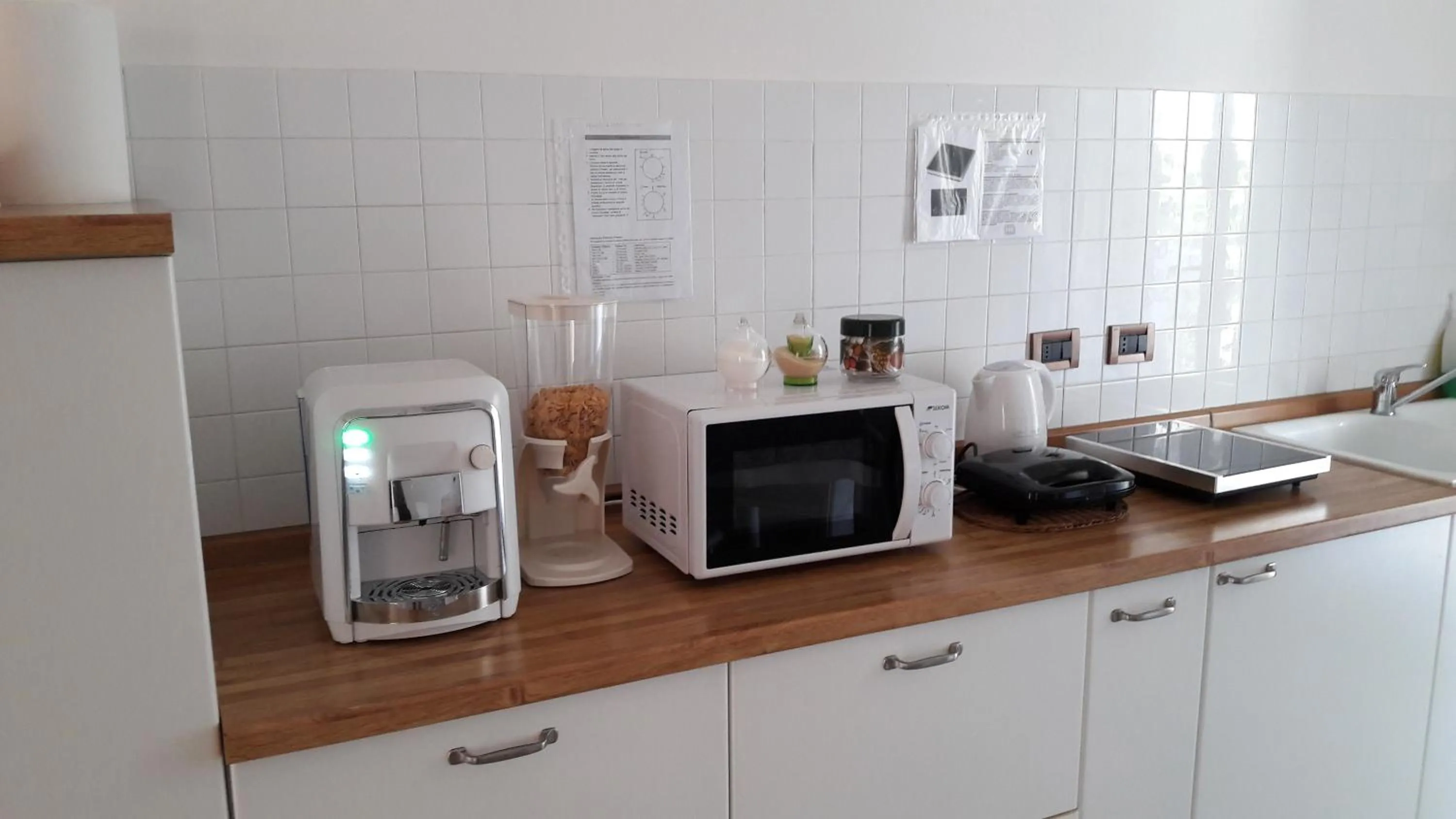 Communal kitchen in RELAX locazione turistica