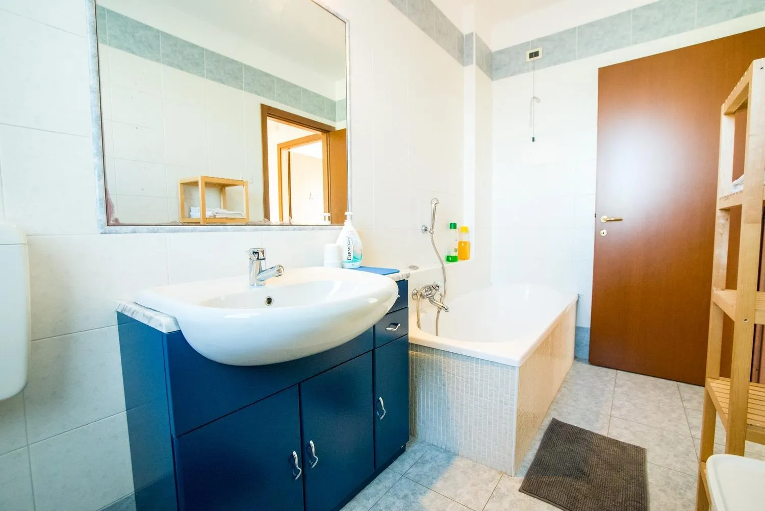 Bathroom in RELAX locazione turistica