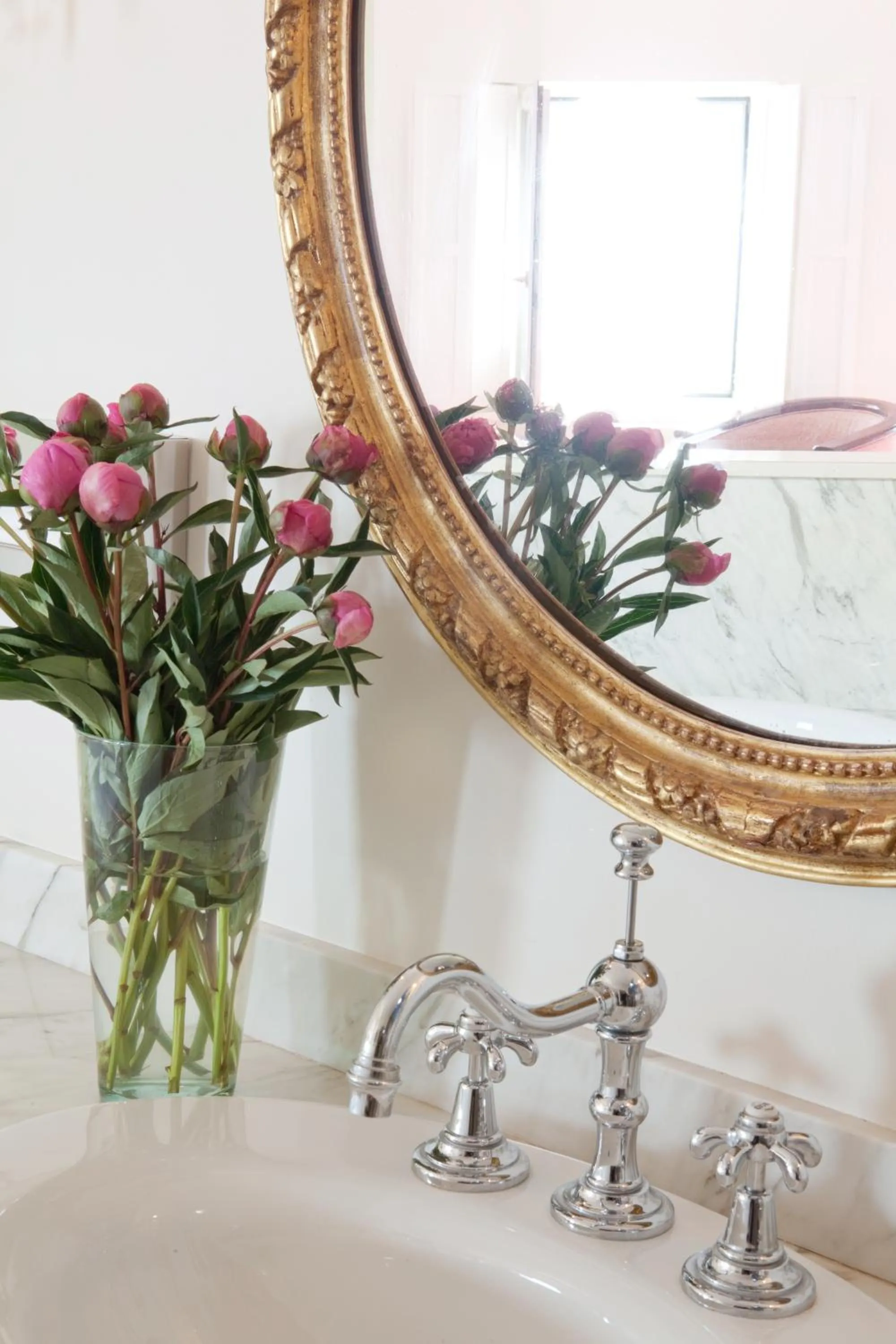 Decorative detail in Manoir de Lan Kérellec