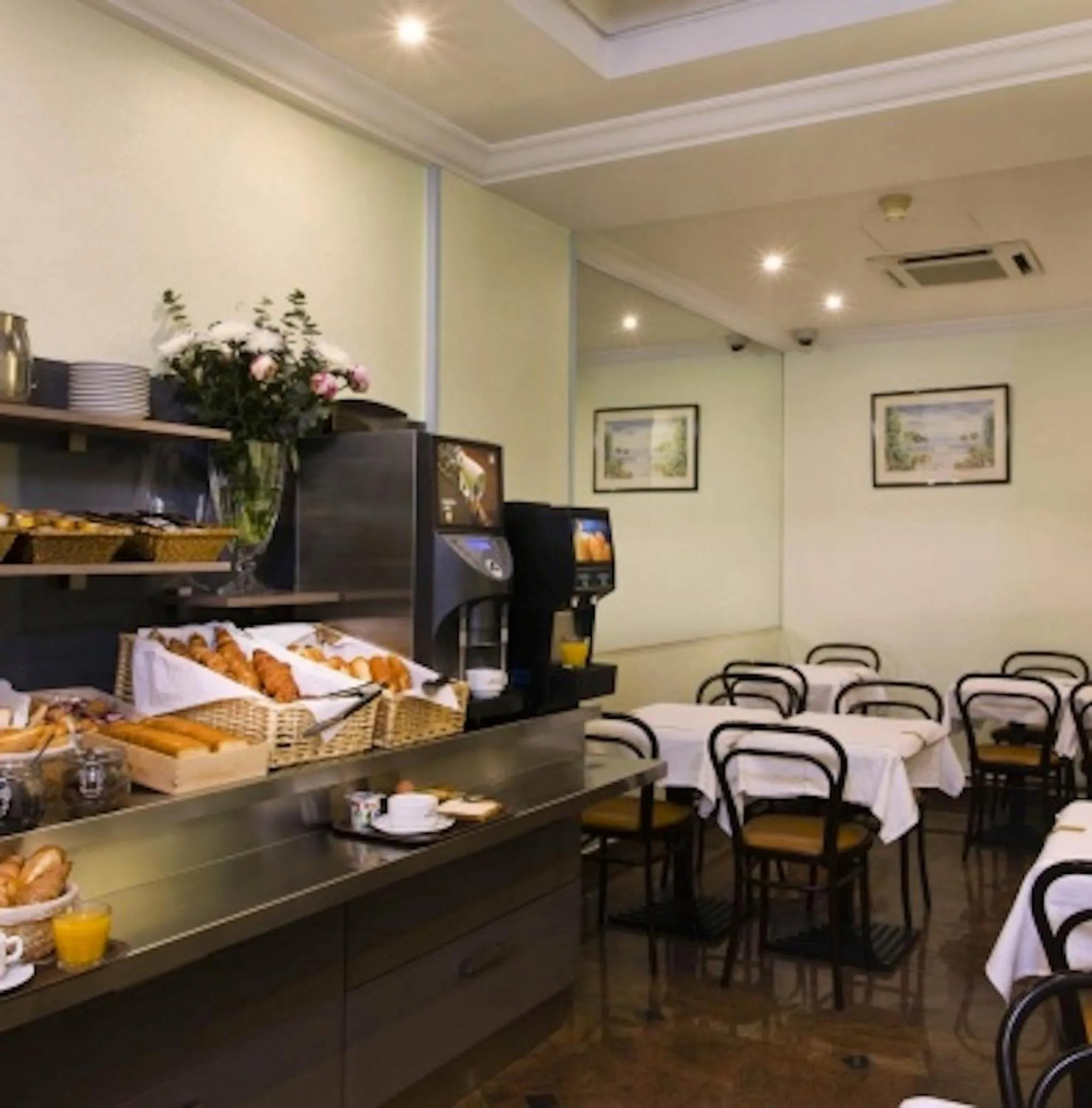 Restaurant/places to eat in Home Latin