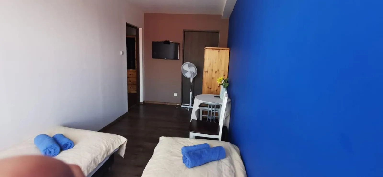 Property building, Bed in Dolphin House