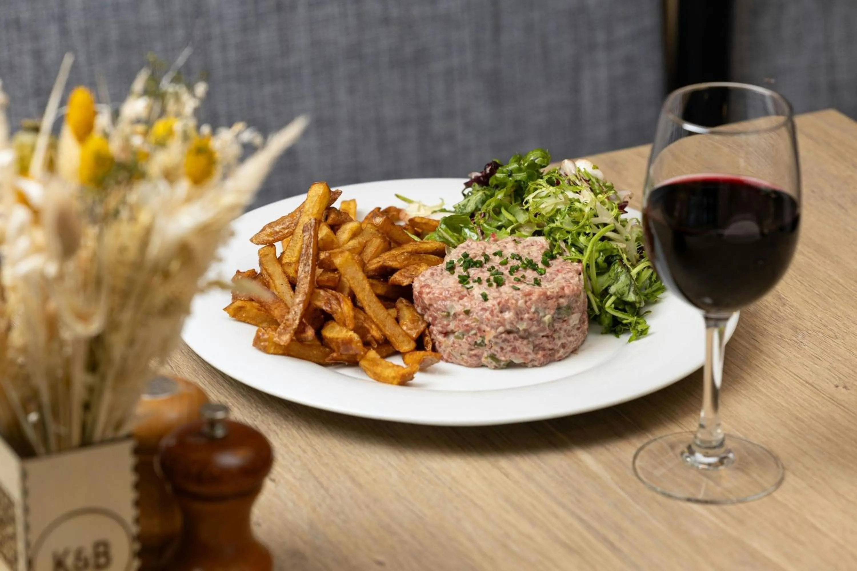 Restaurant/places to eat in Courtyard by Marriott Toulouse Airport