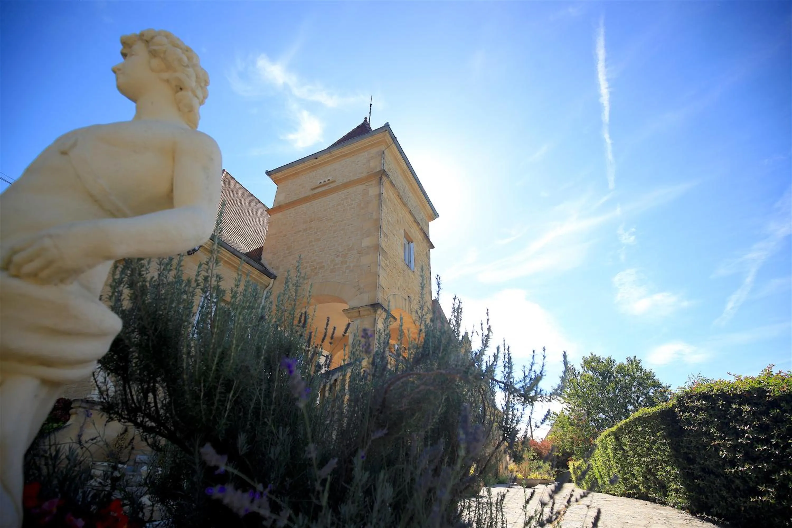 Facade/entrance in Hotel de la Pagézie