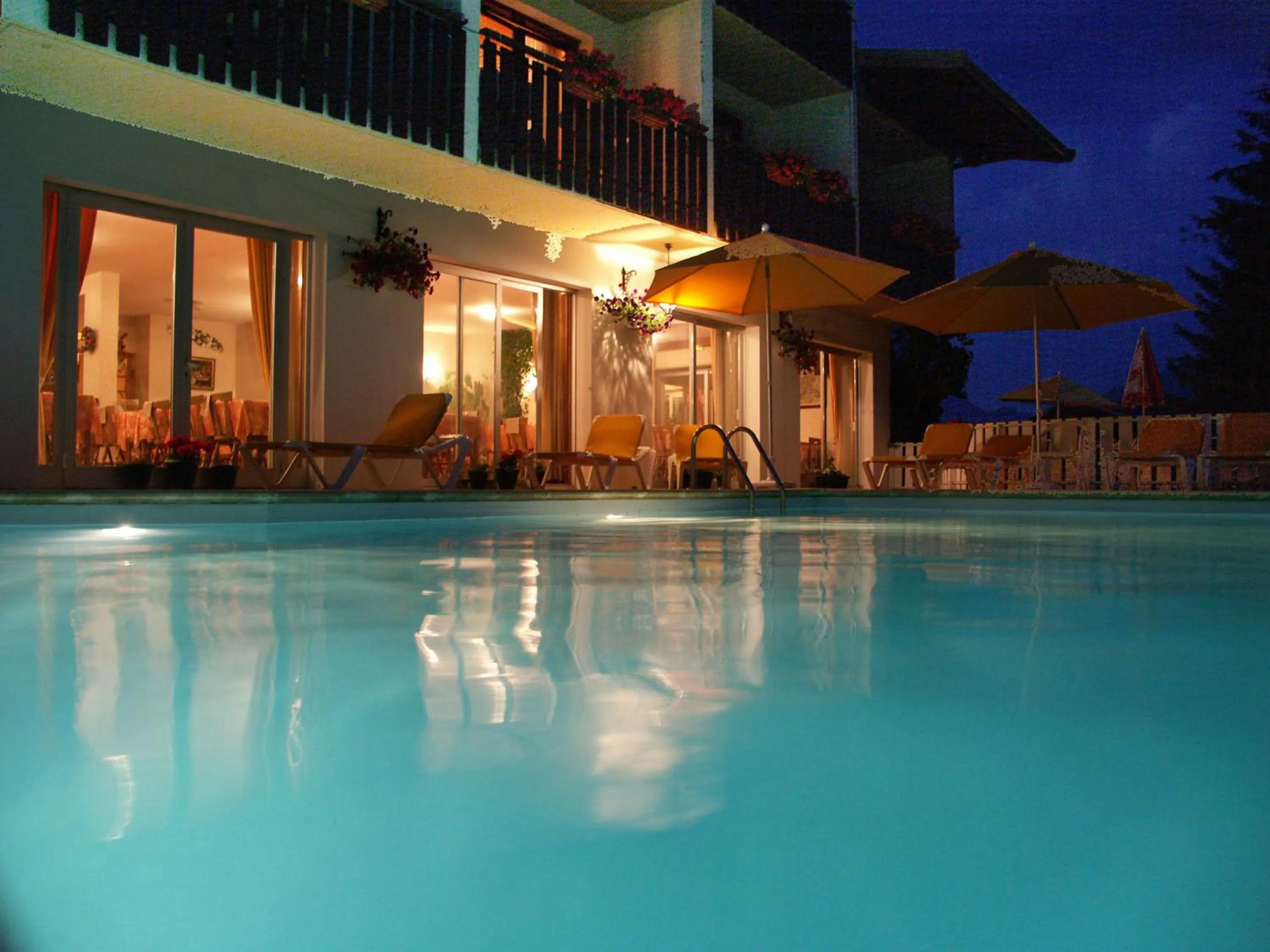 Night in Hôtel Le Christania