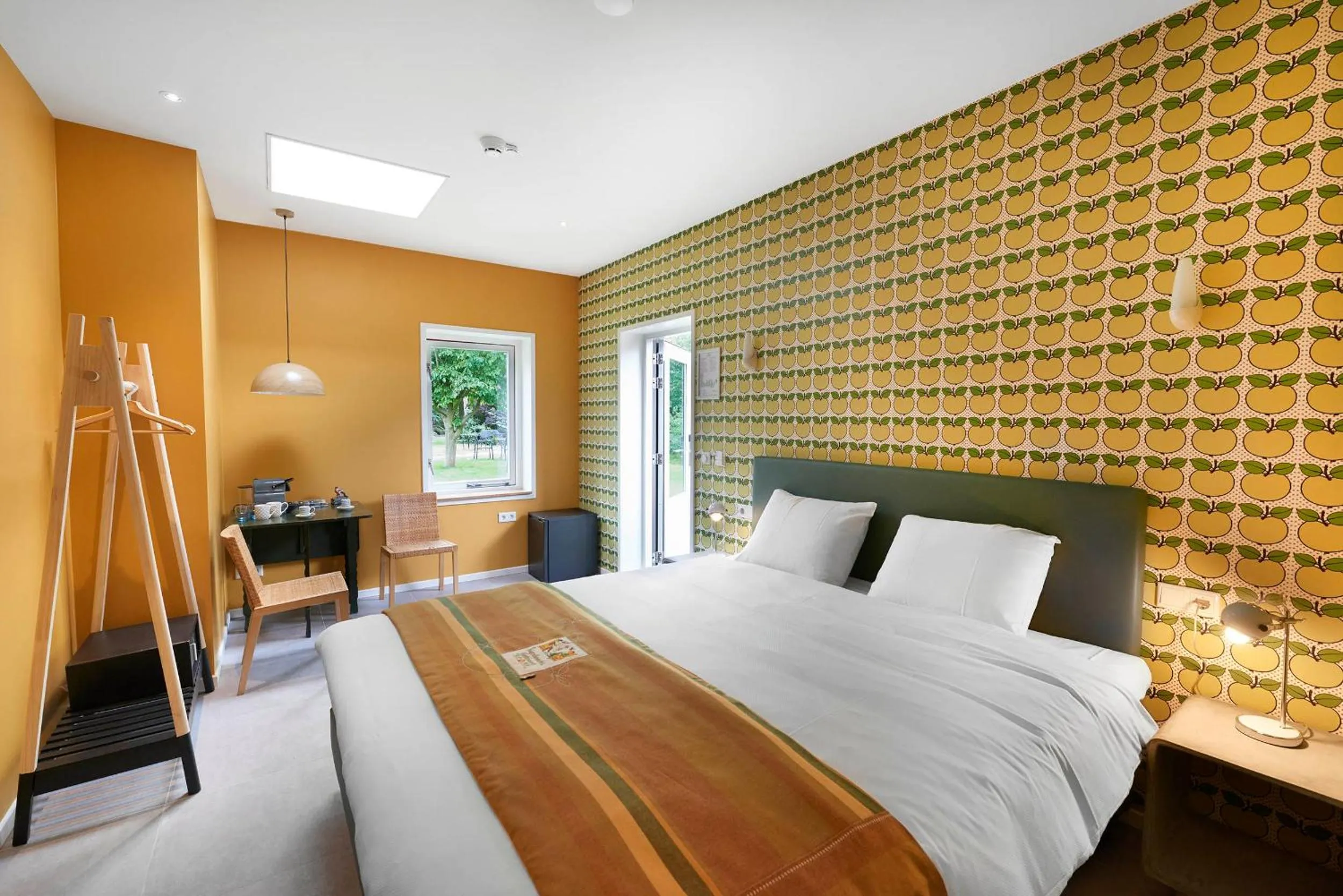 Bed in Kloosterhotel de Soete Moeder