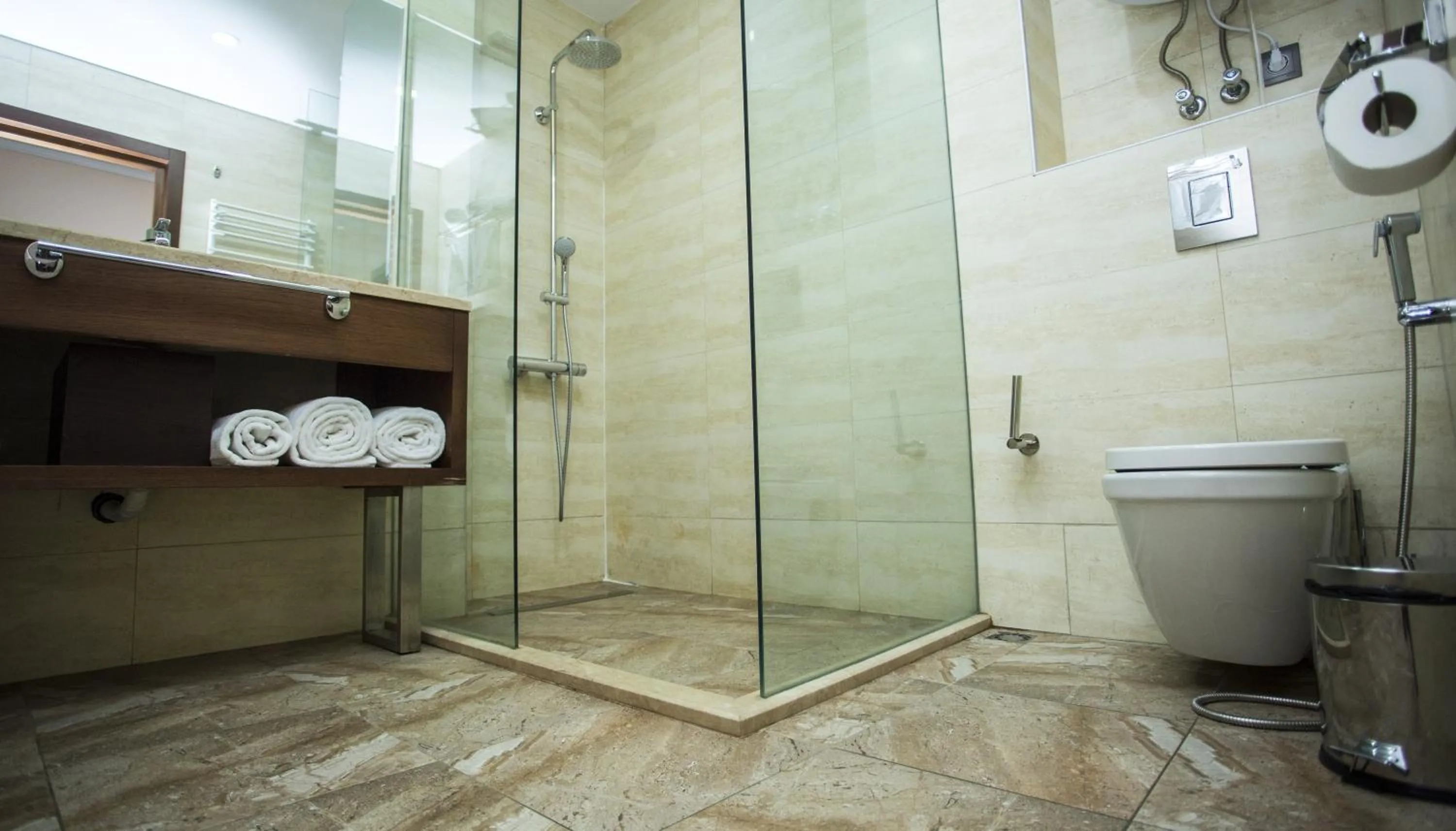 Bathroom in Hotel Corner Inn