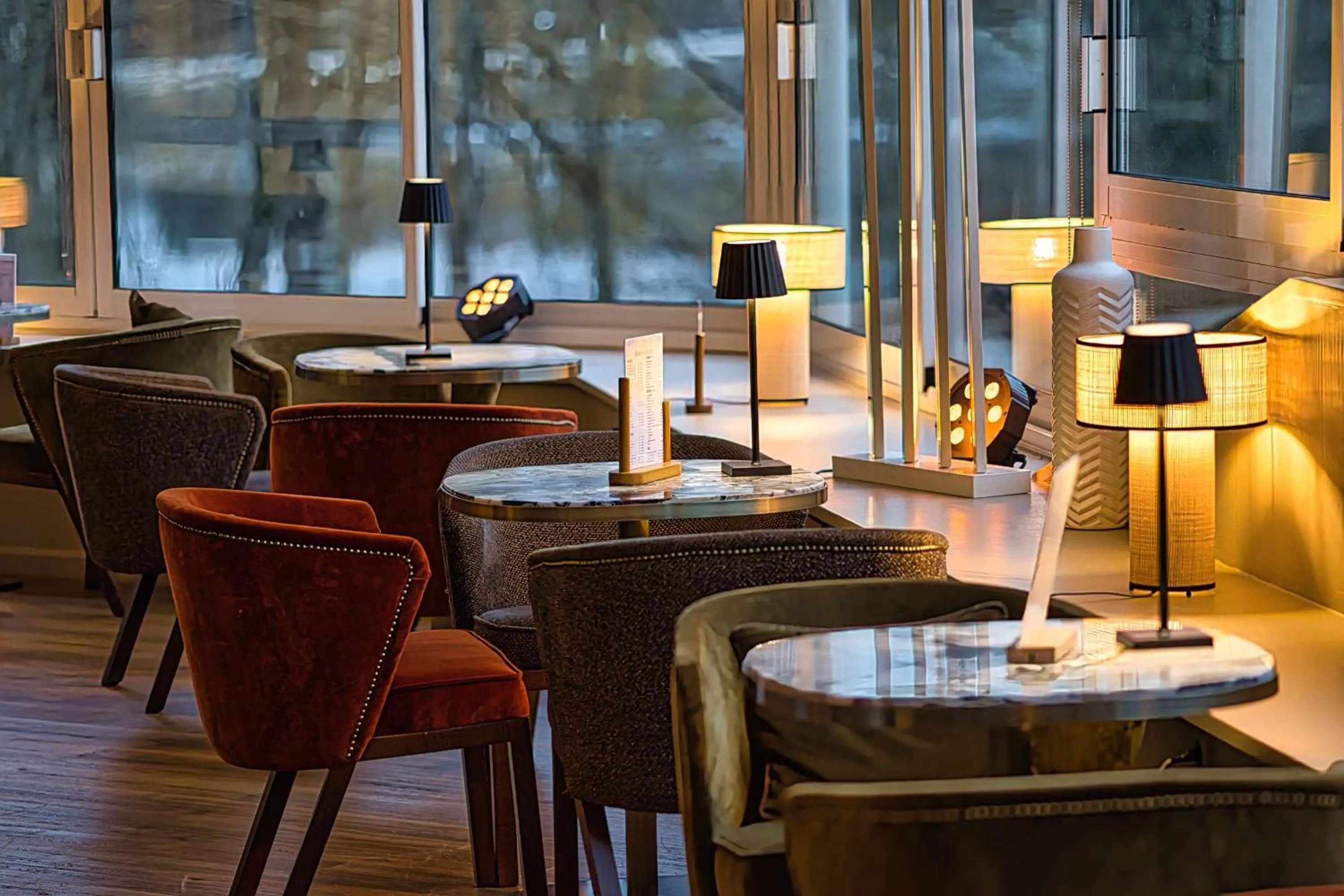 Lounge or bar in Best Western Plus Le Roi Arthur Hôtel & Spa