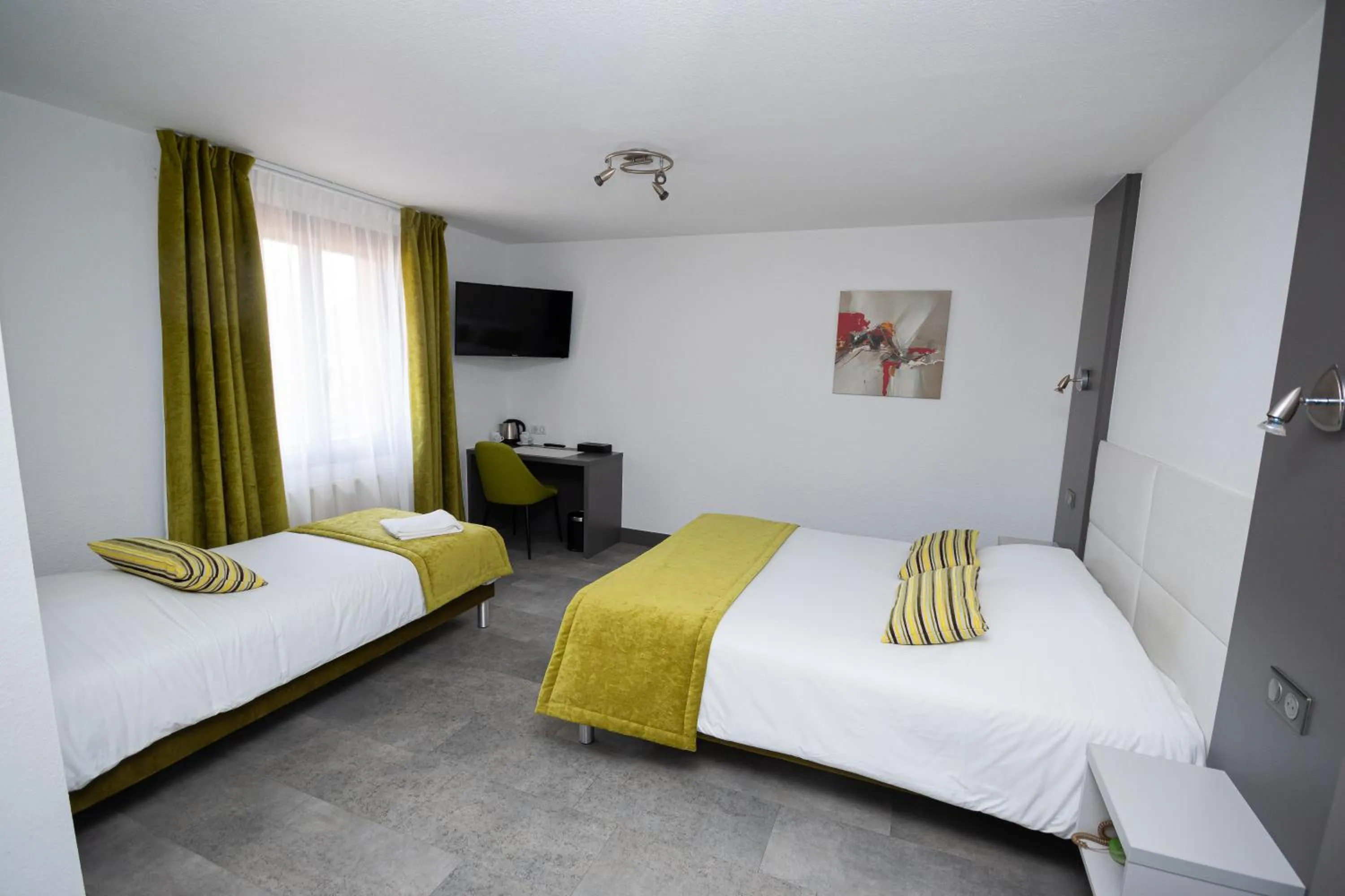 Bedroom, Bed in Hôtel Restaurant Le Régal