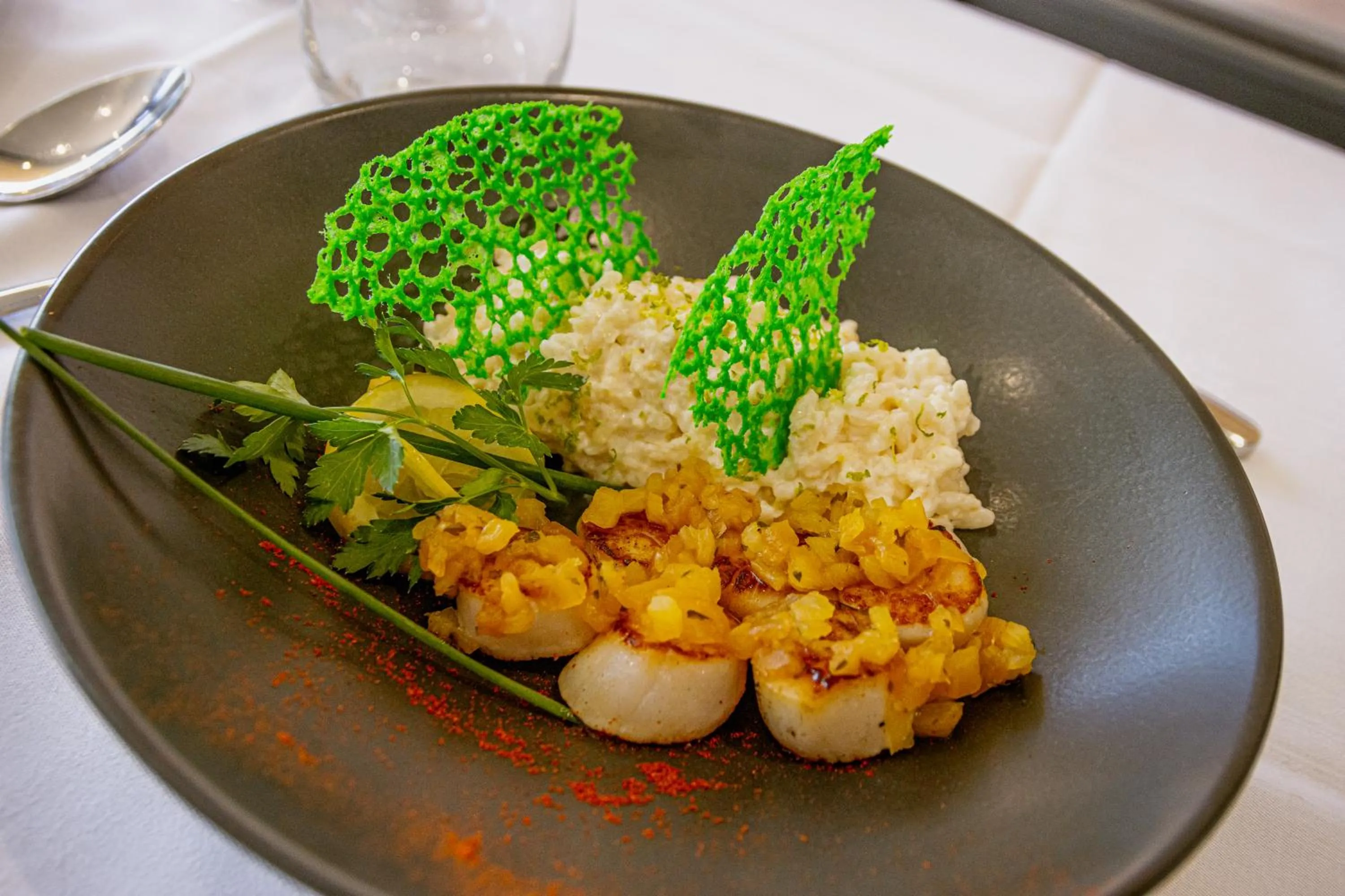 Restaurant/places to eat in Hôtel Restaurant Le Régal