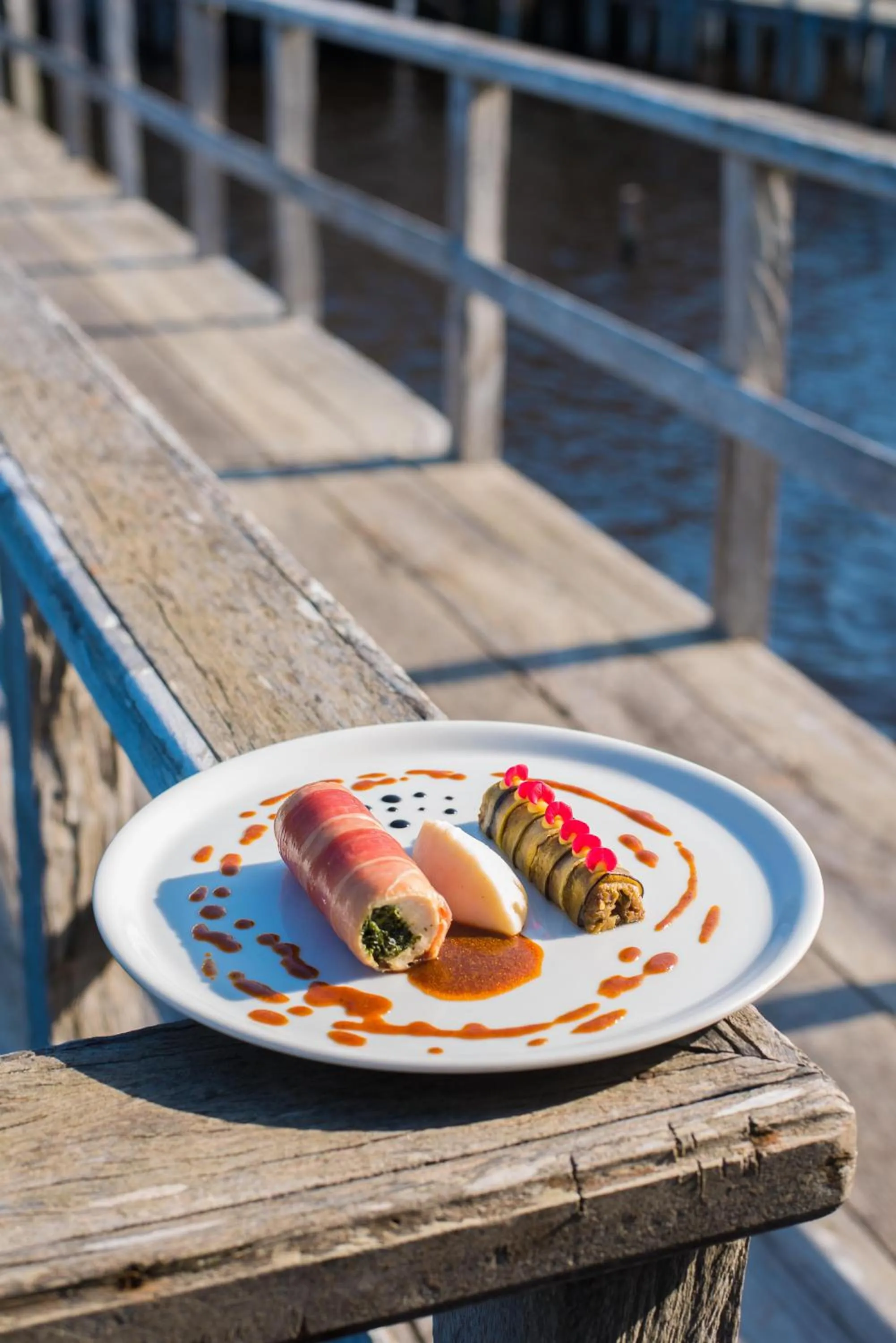 Restaurant/places to eat in Casa Del Papa Resort & SPA