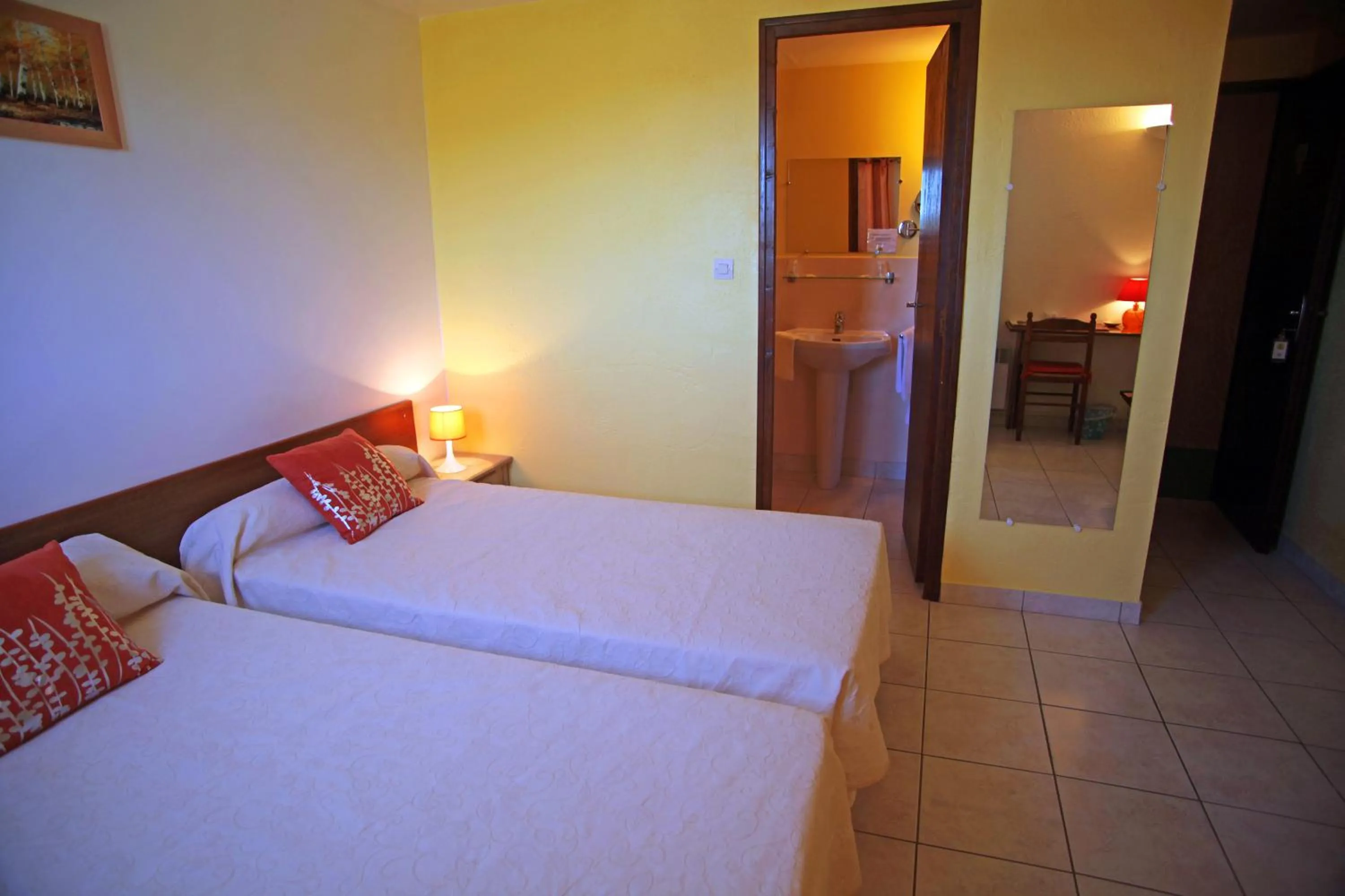 Photo of the whole room, Bed in Logis Hôtel LE PRESSOIR