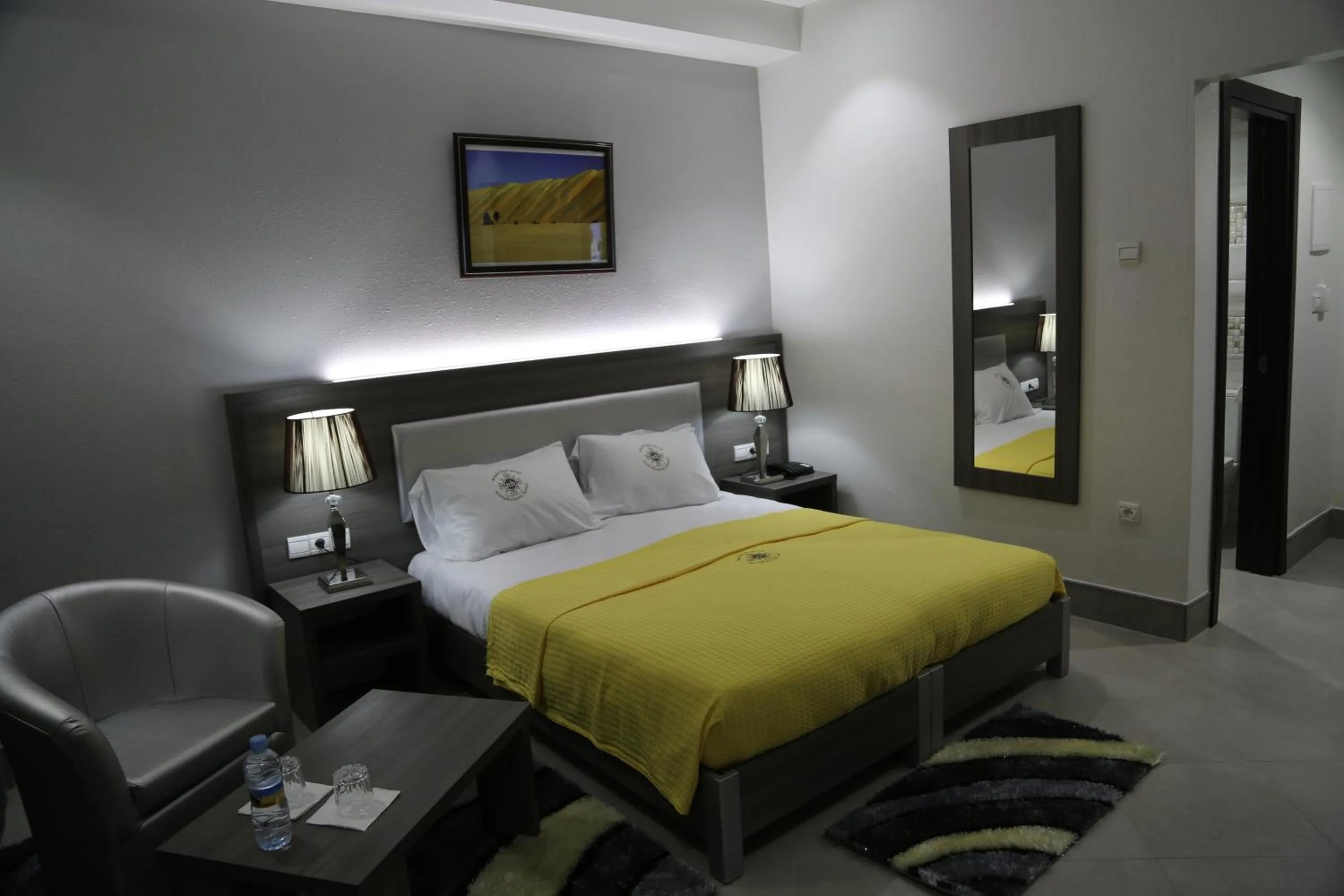 Bed in Nouakchott Hotel