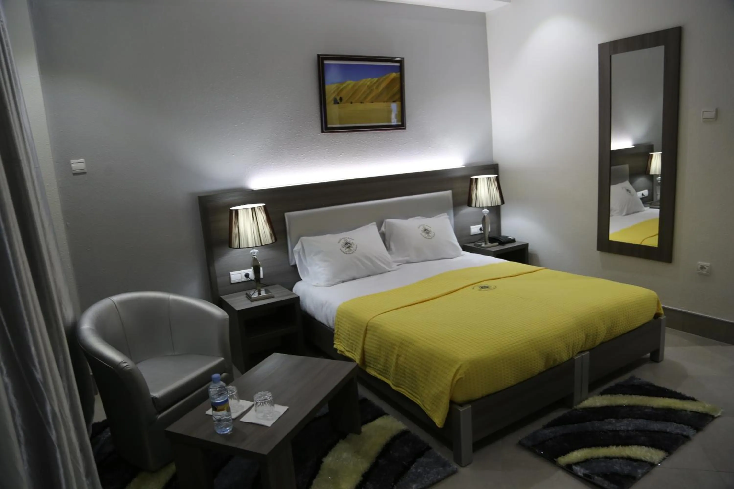 Bed in Nouakchott Hotel