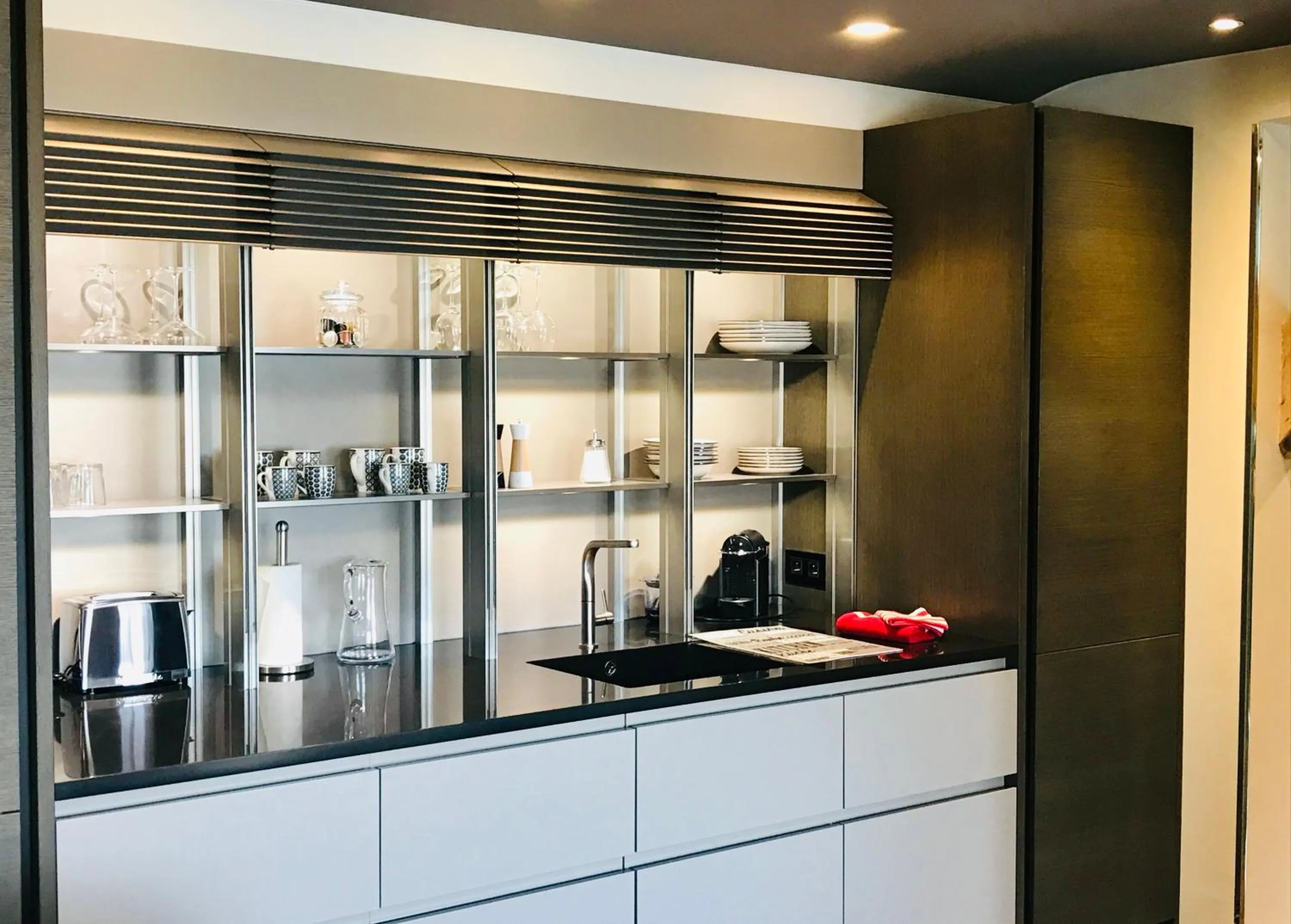 Kitchen or kitchenette in Plaza Madeleine & Spa