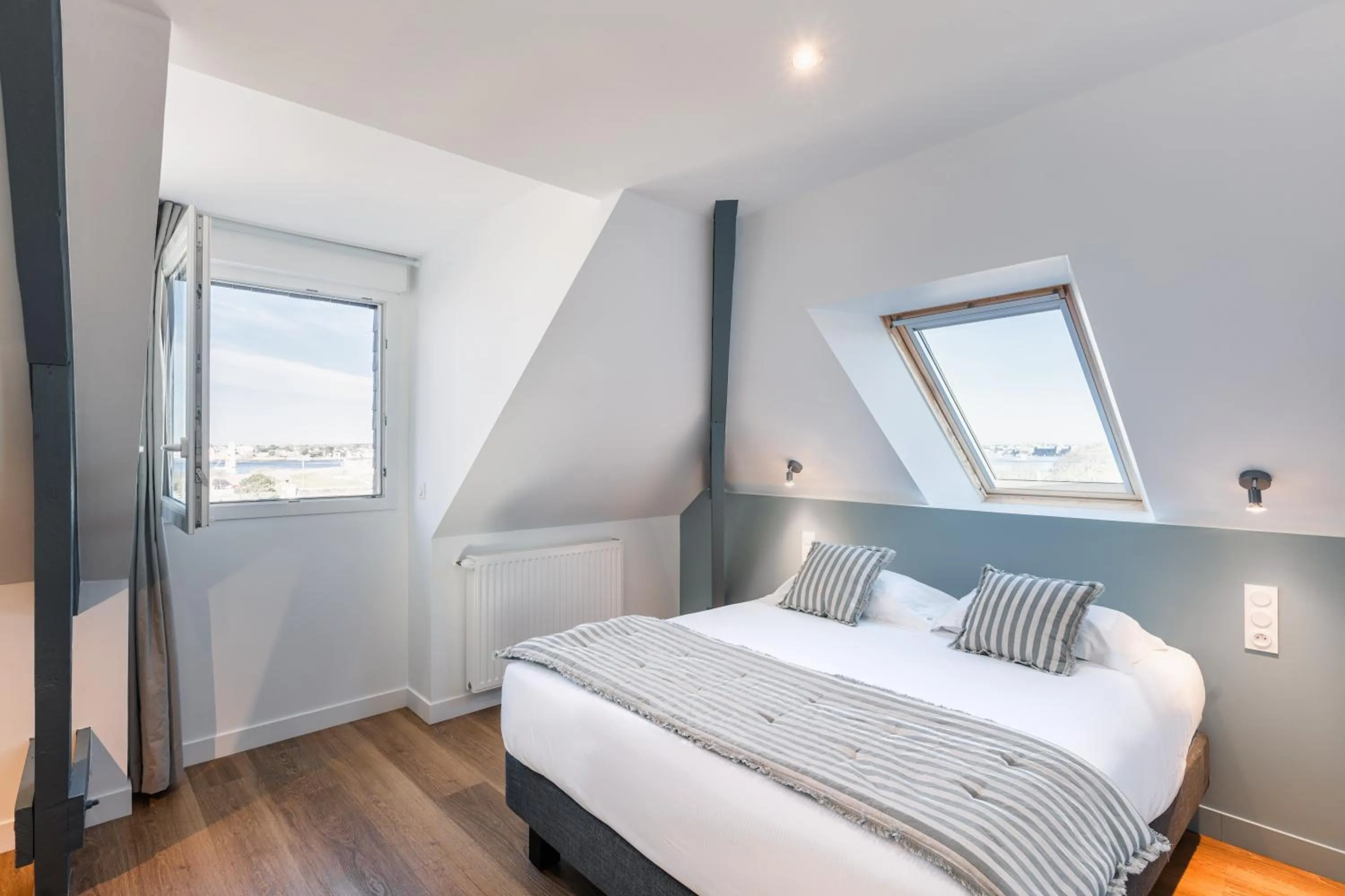 Bedroom, Bed in Hôtel Spa De La Citadelle Lorient